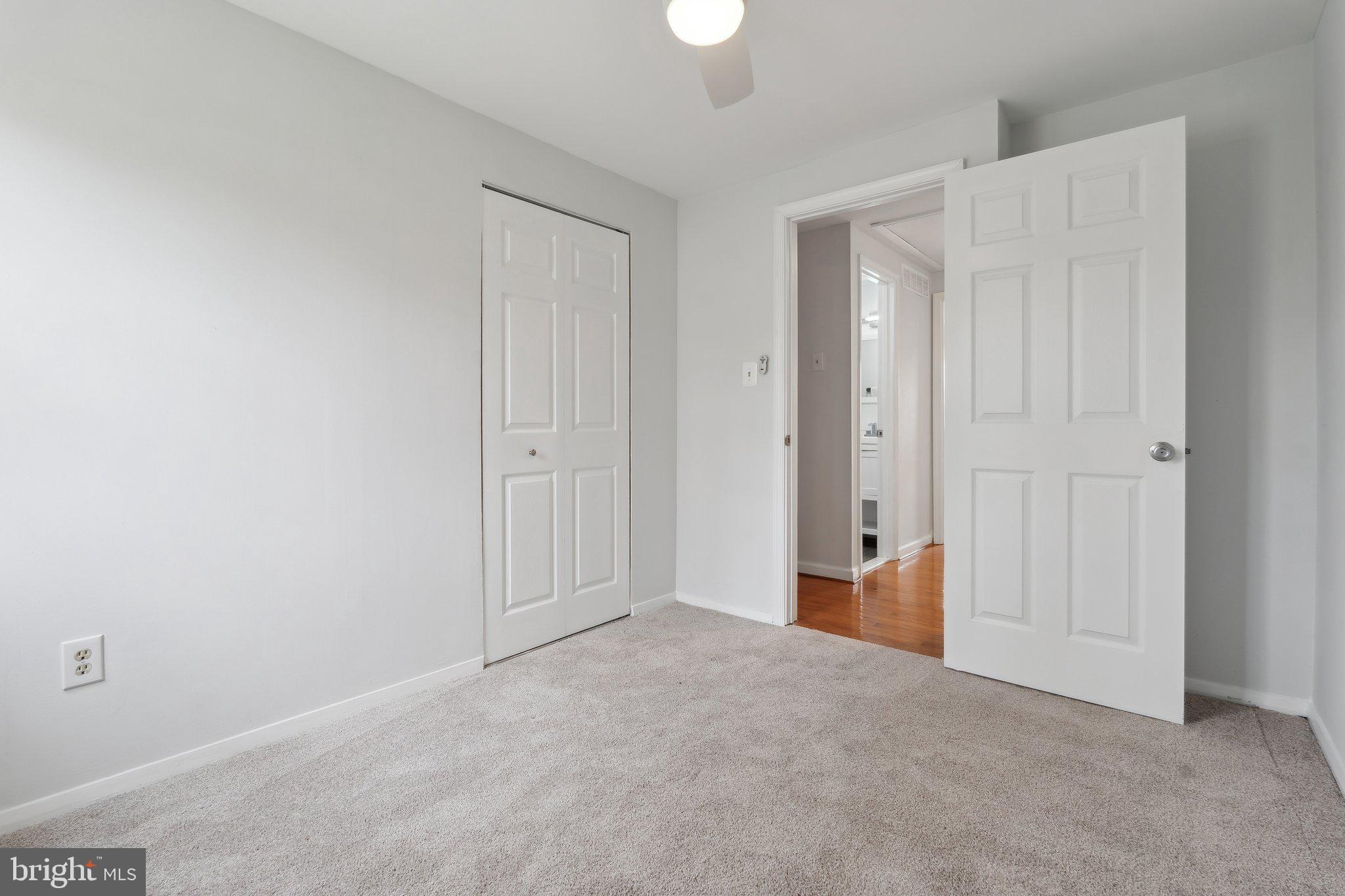 CROFTON SQUARE - Residential