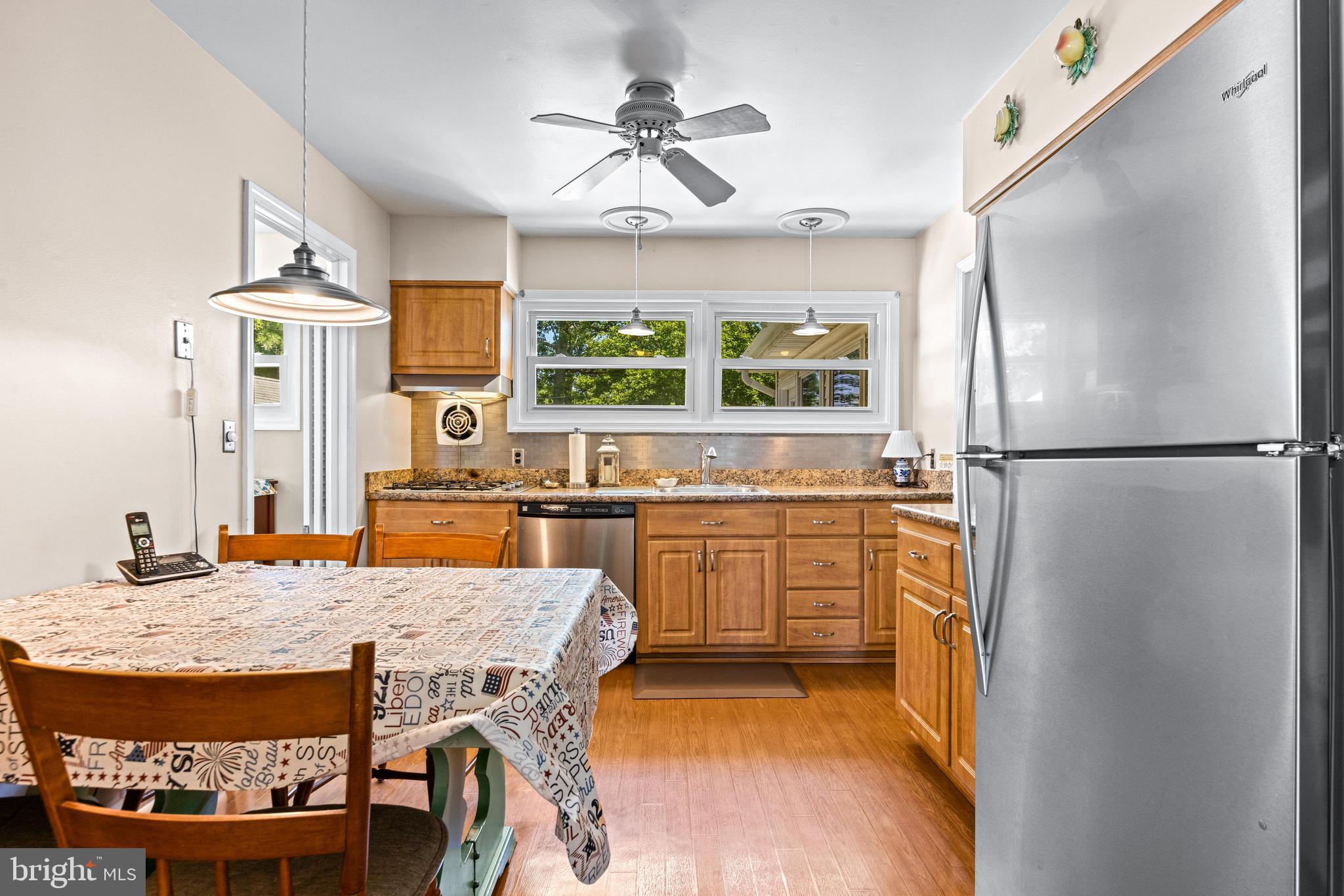 YORK MANOR - Residential