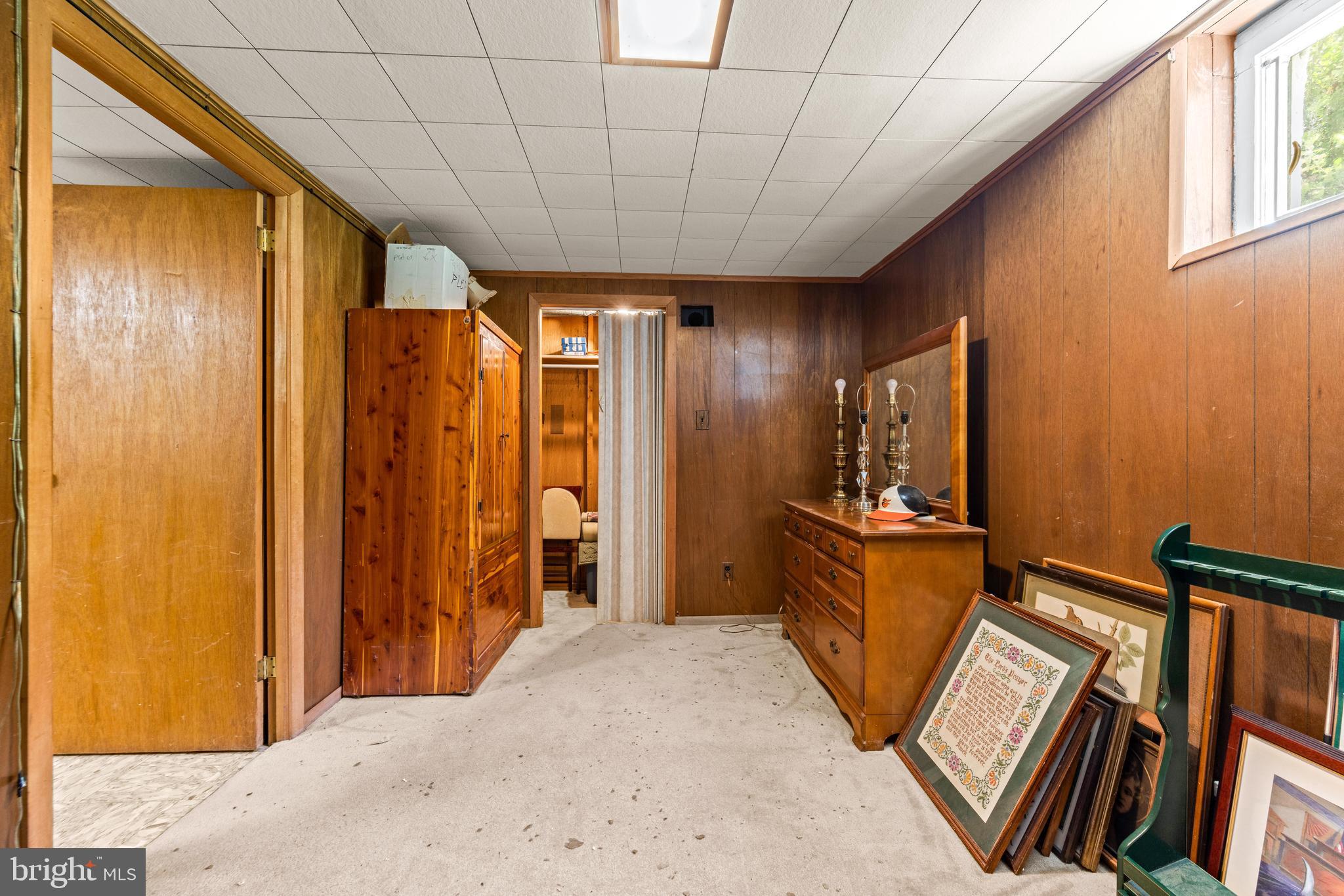 YORK MANOR - Residential