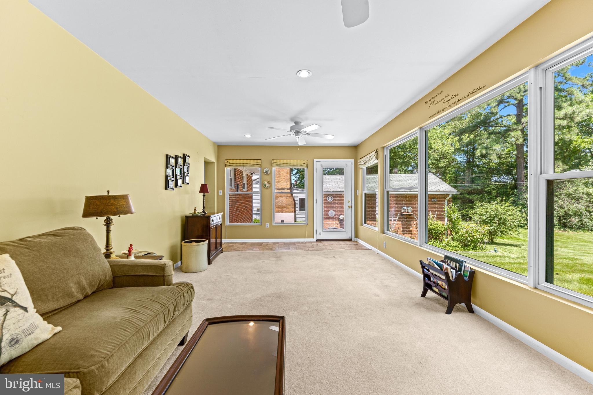 YORK MANOR - Residential