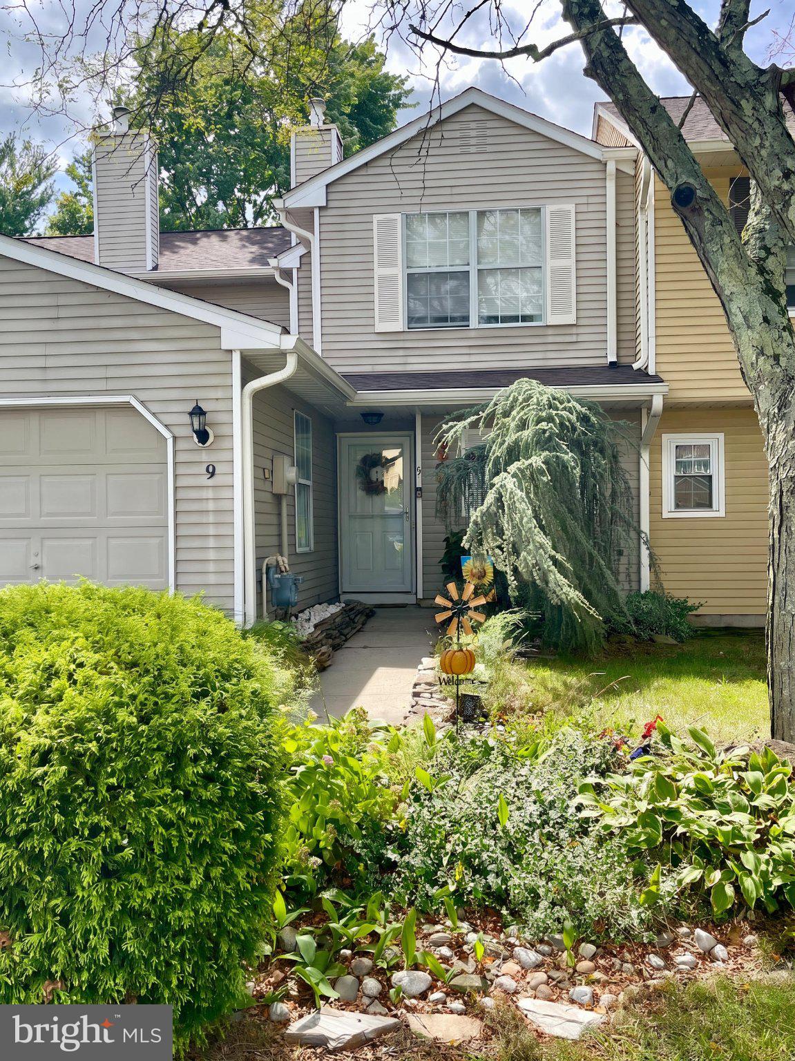 9 COVINGTON COURT