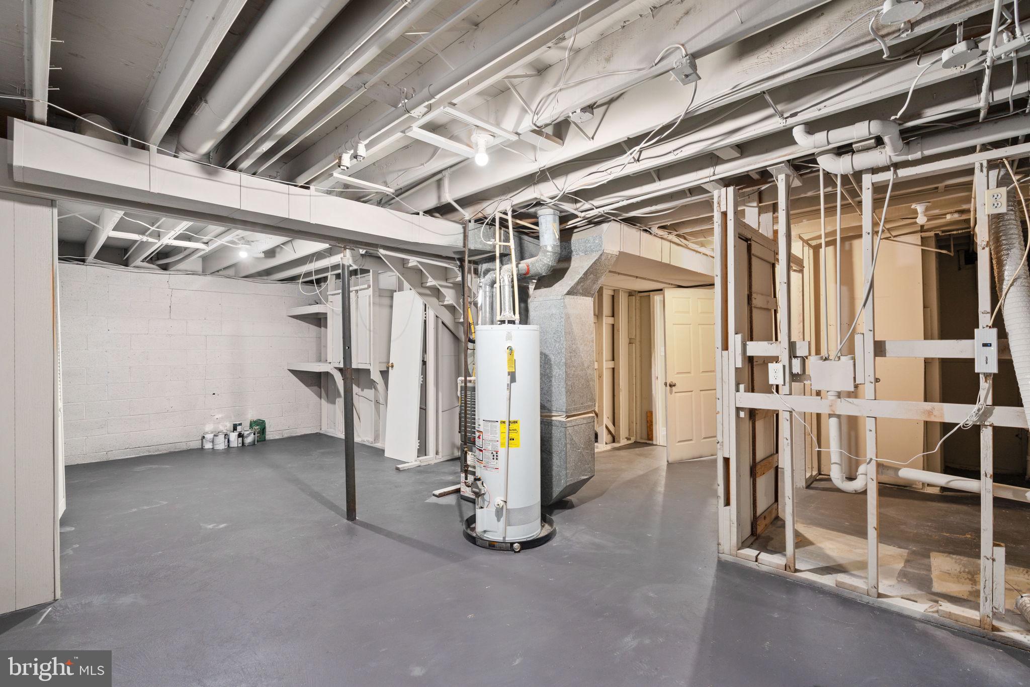 NORTH FERRY FARMS - Residential Lease