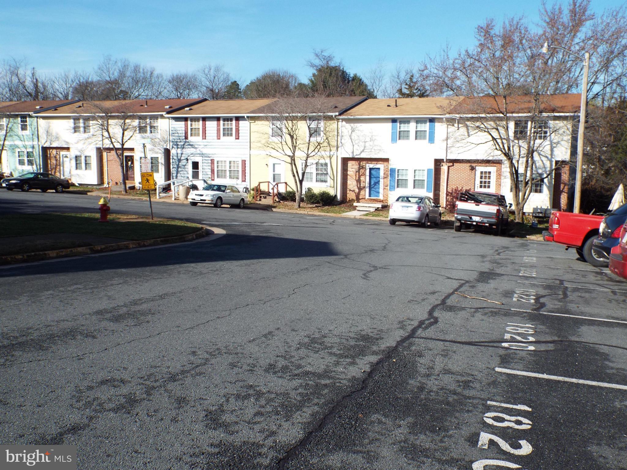 WESTMINSTER SQUARE - Residential