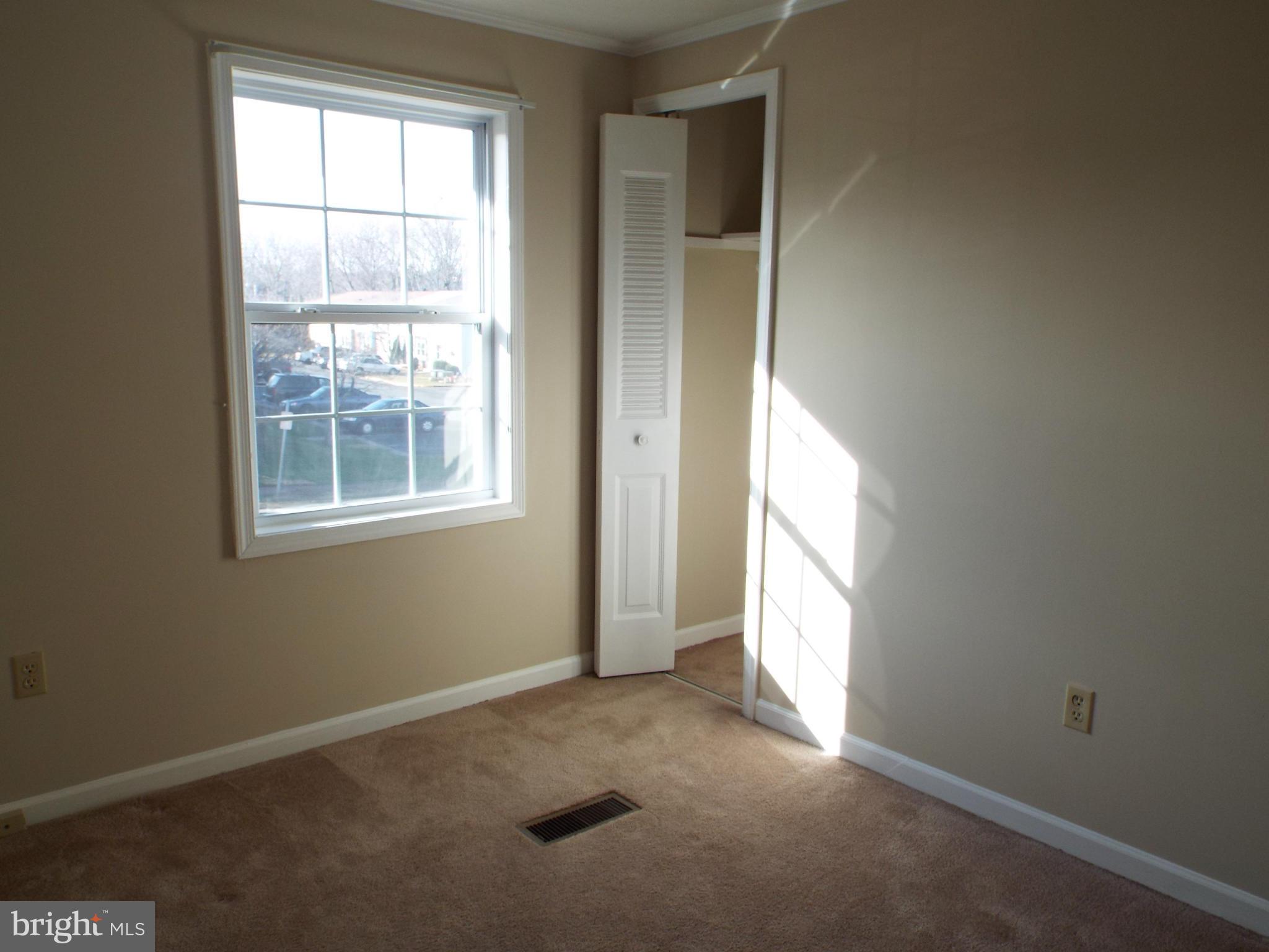 WESTMINSTER SQUARE - Residential