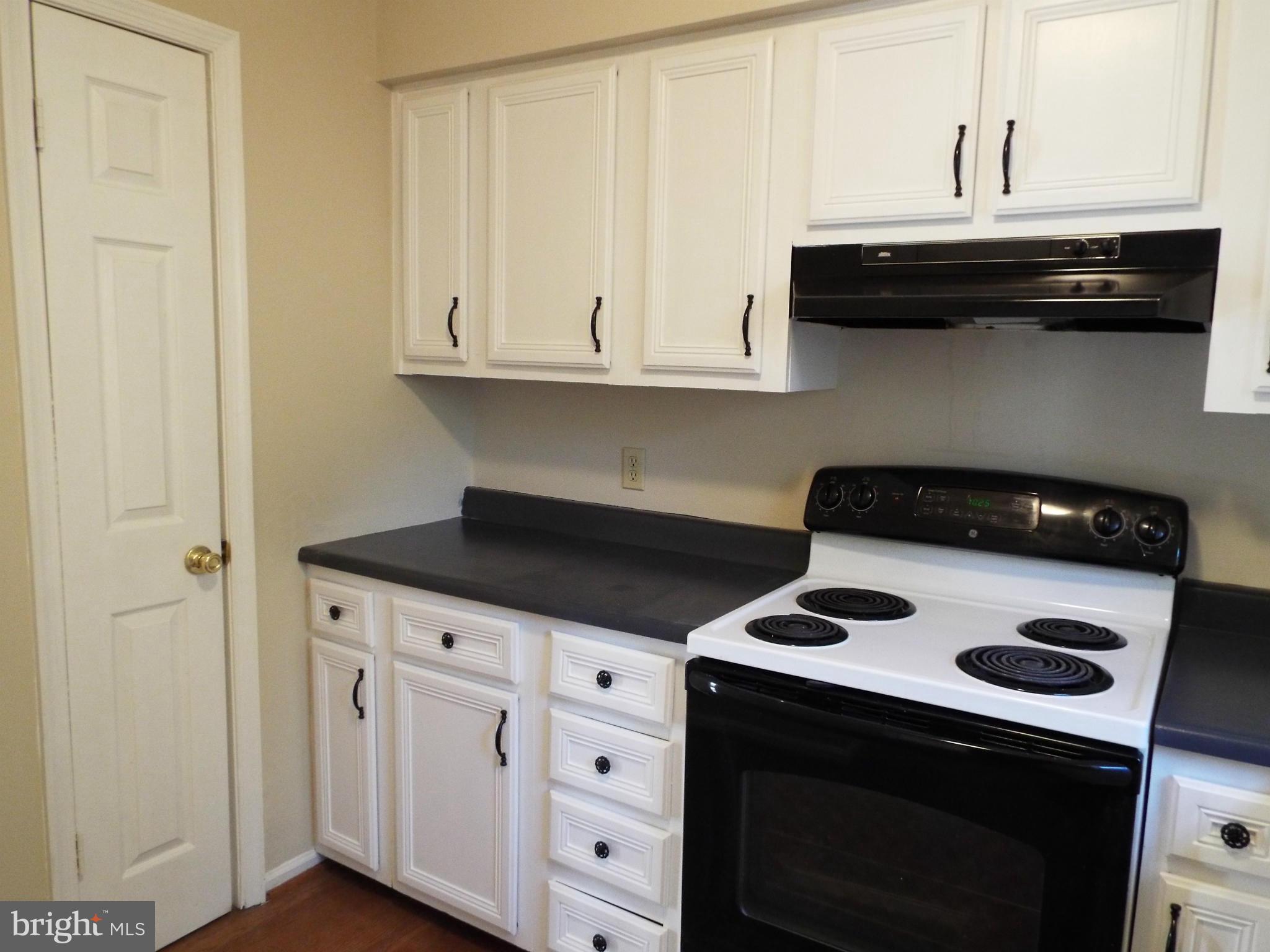 WESTMINSTER SQUARE - Residential