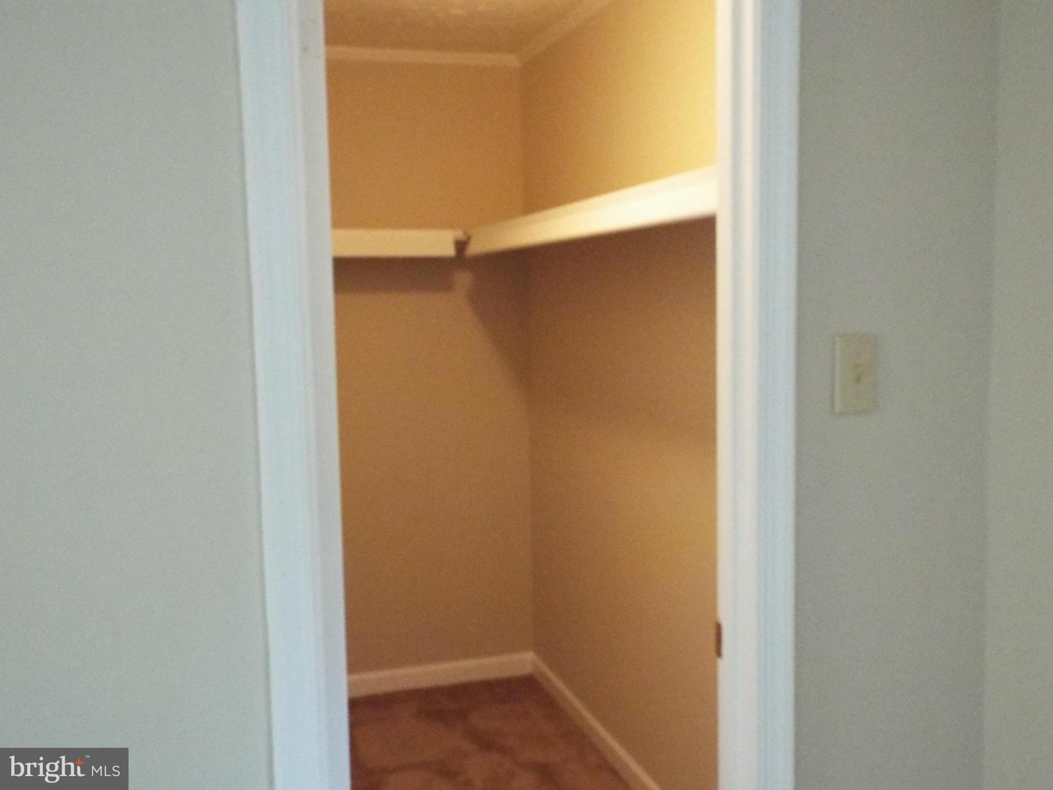 WESTMINSTER SQUARE - Residential