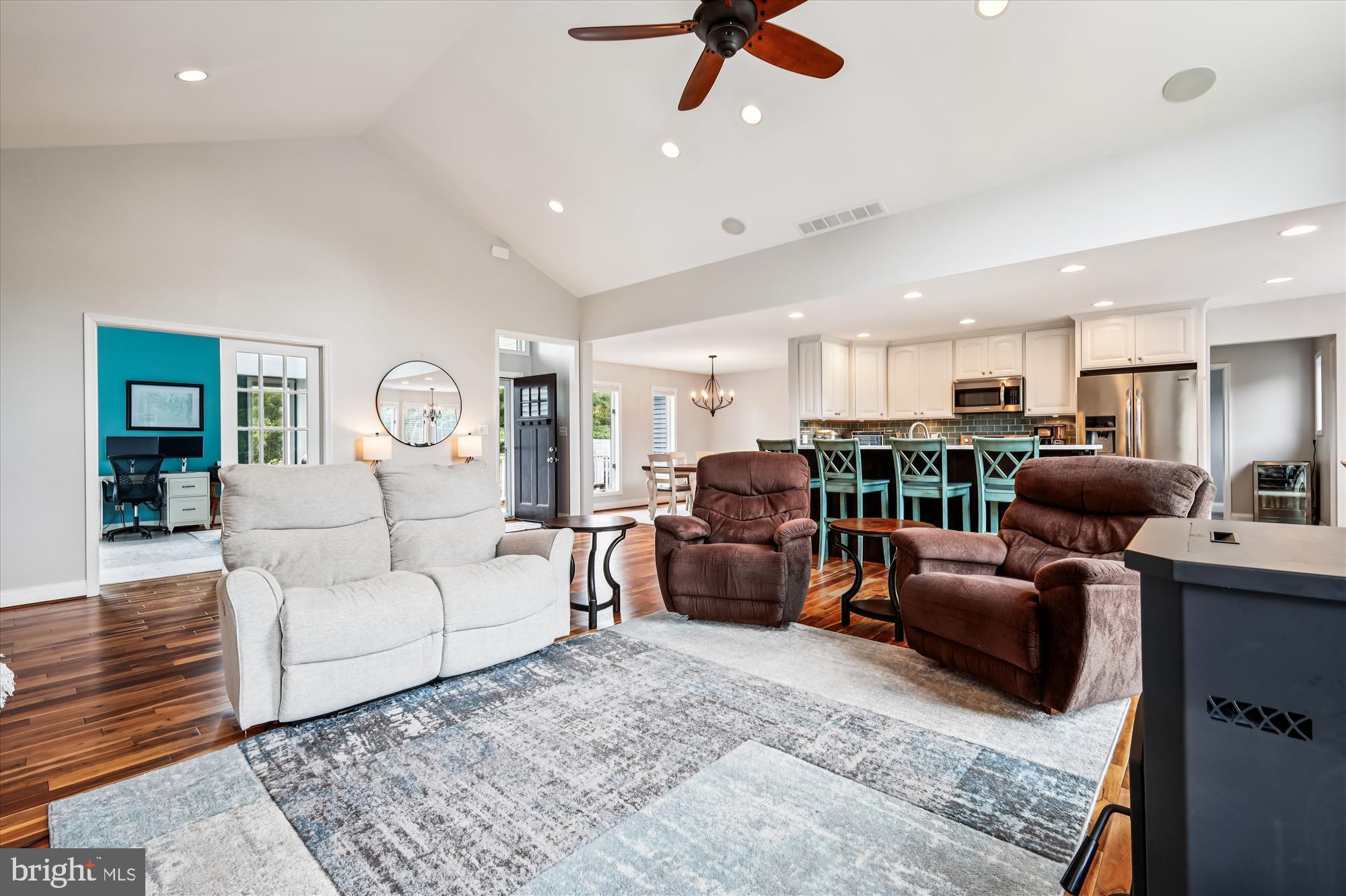 CLAIBORNES LANDING - Residential