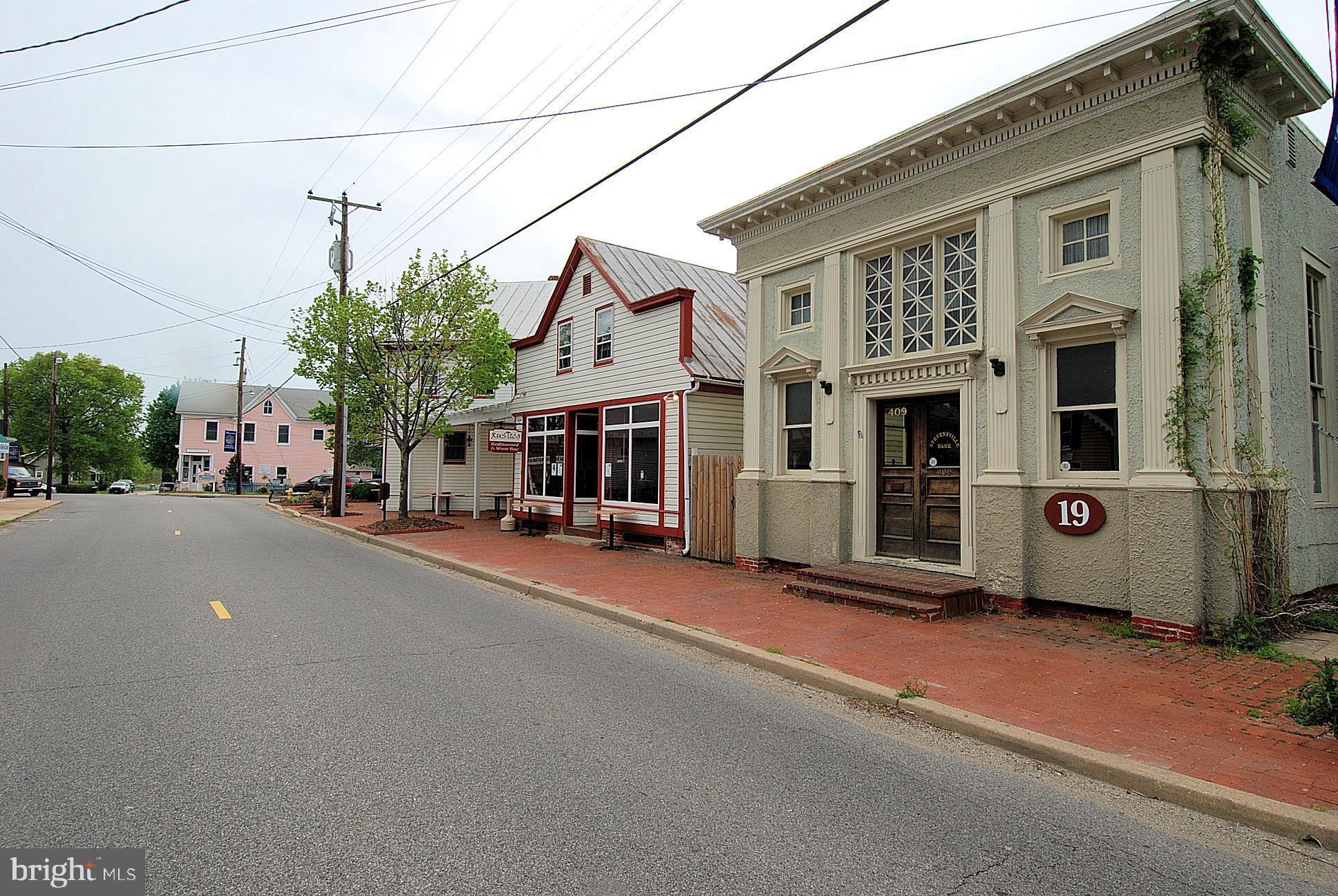 CLAIBORNES LANDING - Residential