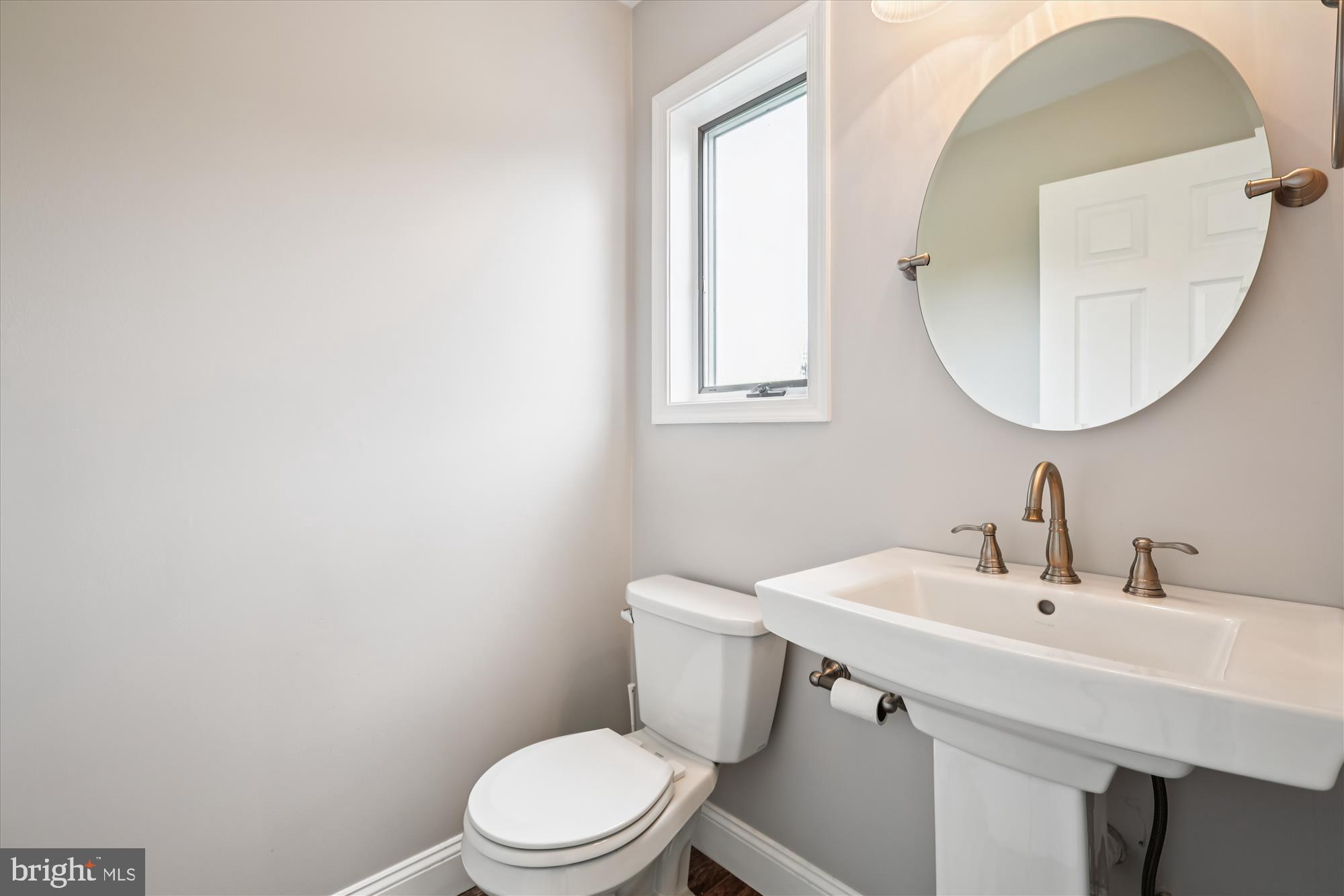 CLAIBORNES LANDING - Residential