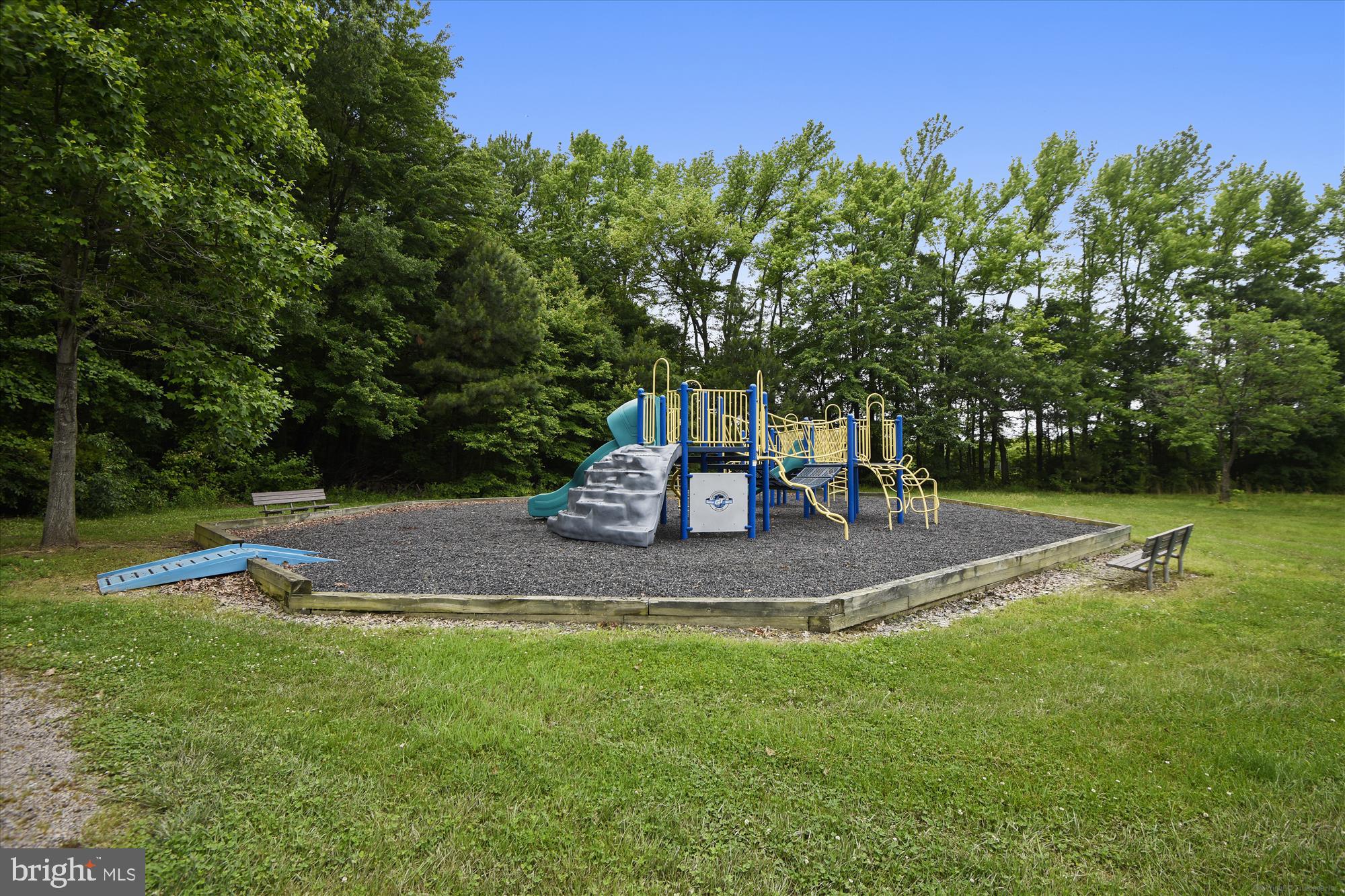 CLAIBORNES LANDING - Residential