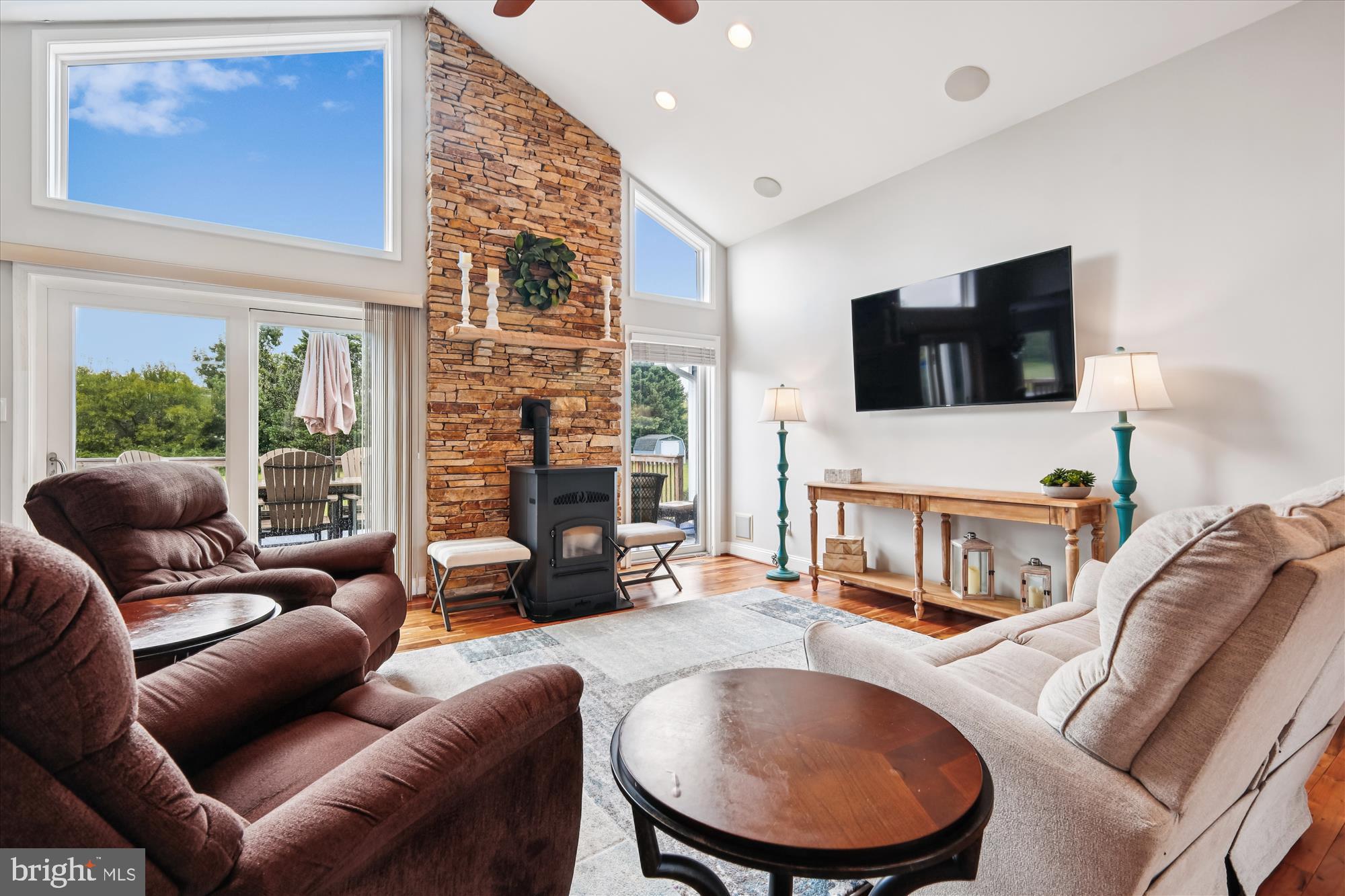 CLAIBORNES LANDING - Residential