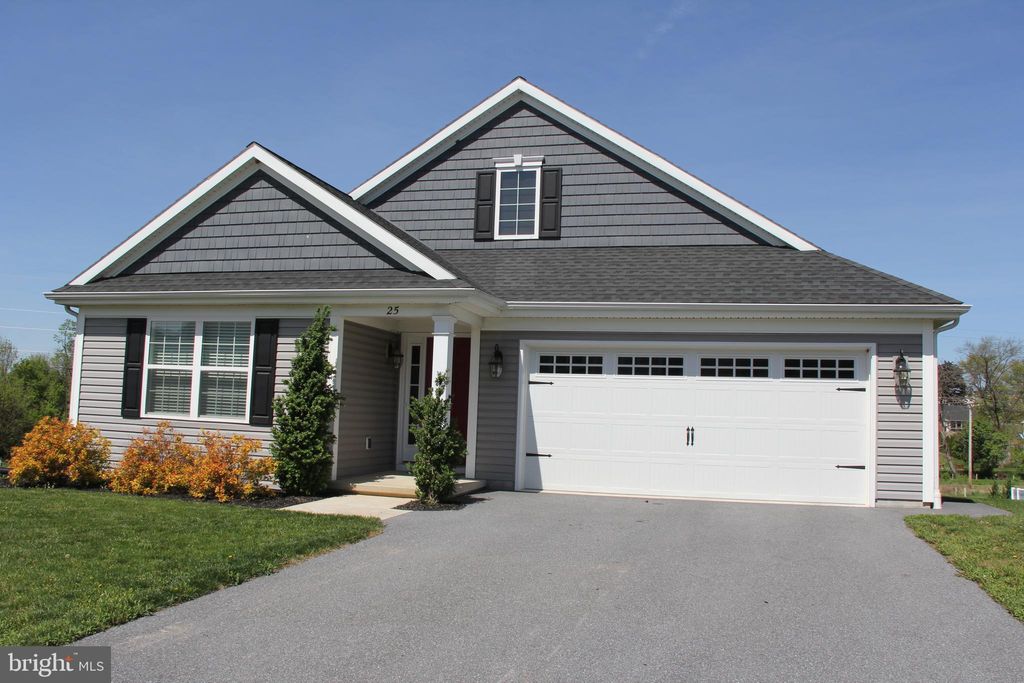 Photo of 25 Amber Lane, EPHRATA, PA 17522 (MLS # PALA2069066)