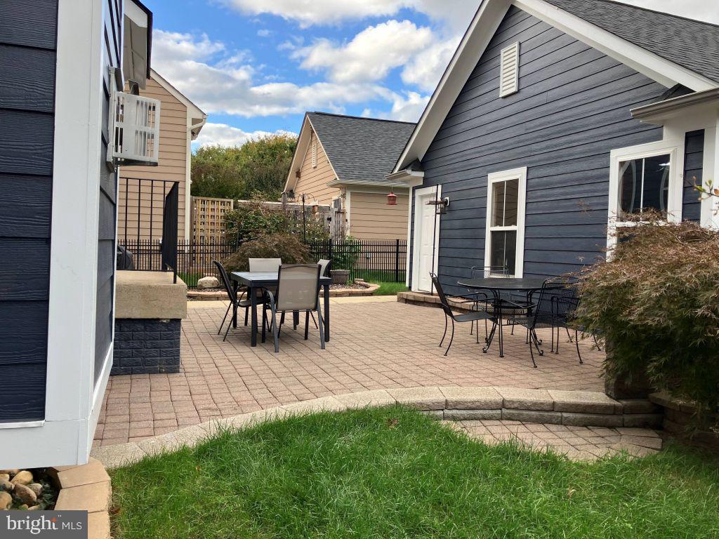 VILLAGE OF IDLEWILD - Residential