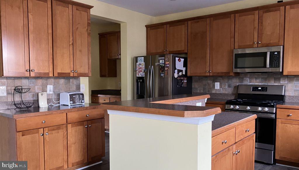 VILLAGE OF IDLEWILD - Residential