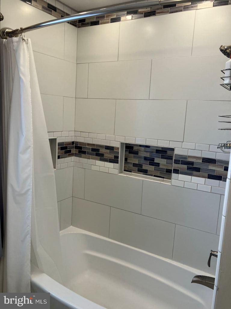 VILLAGE OF IDLEWILD - Residential