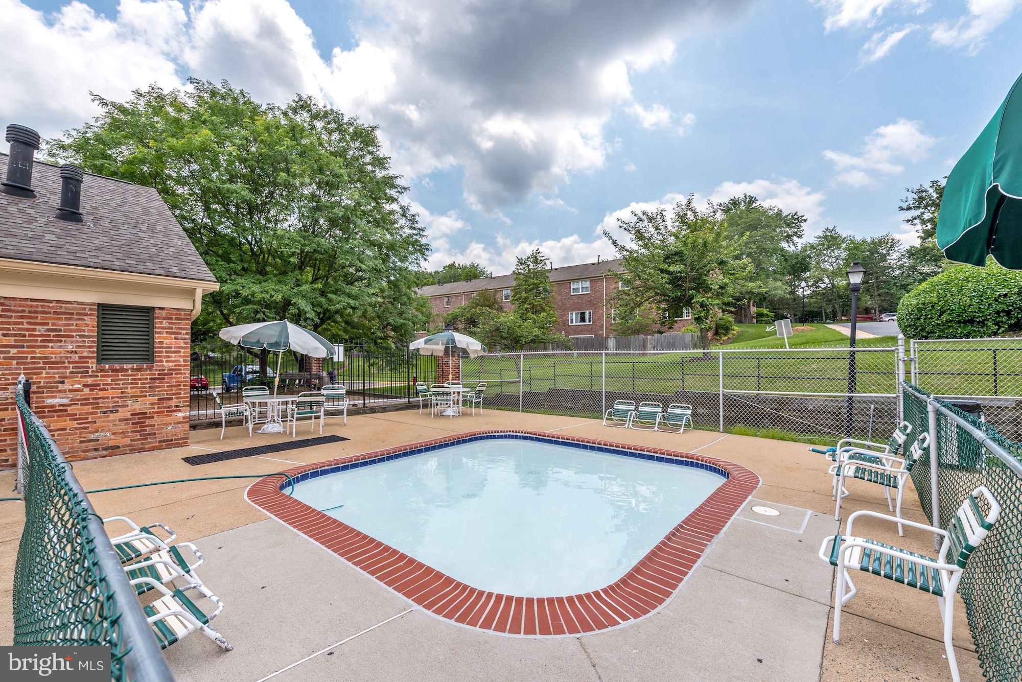 CARDINAL FOREST - Residential Lease