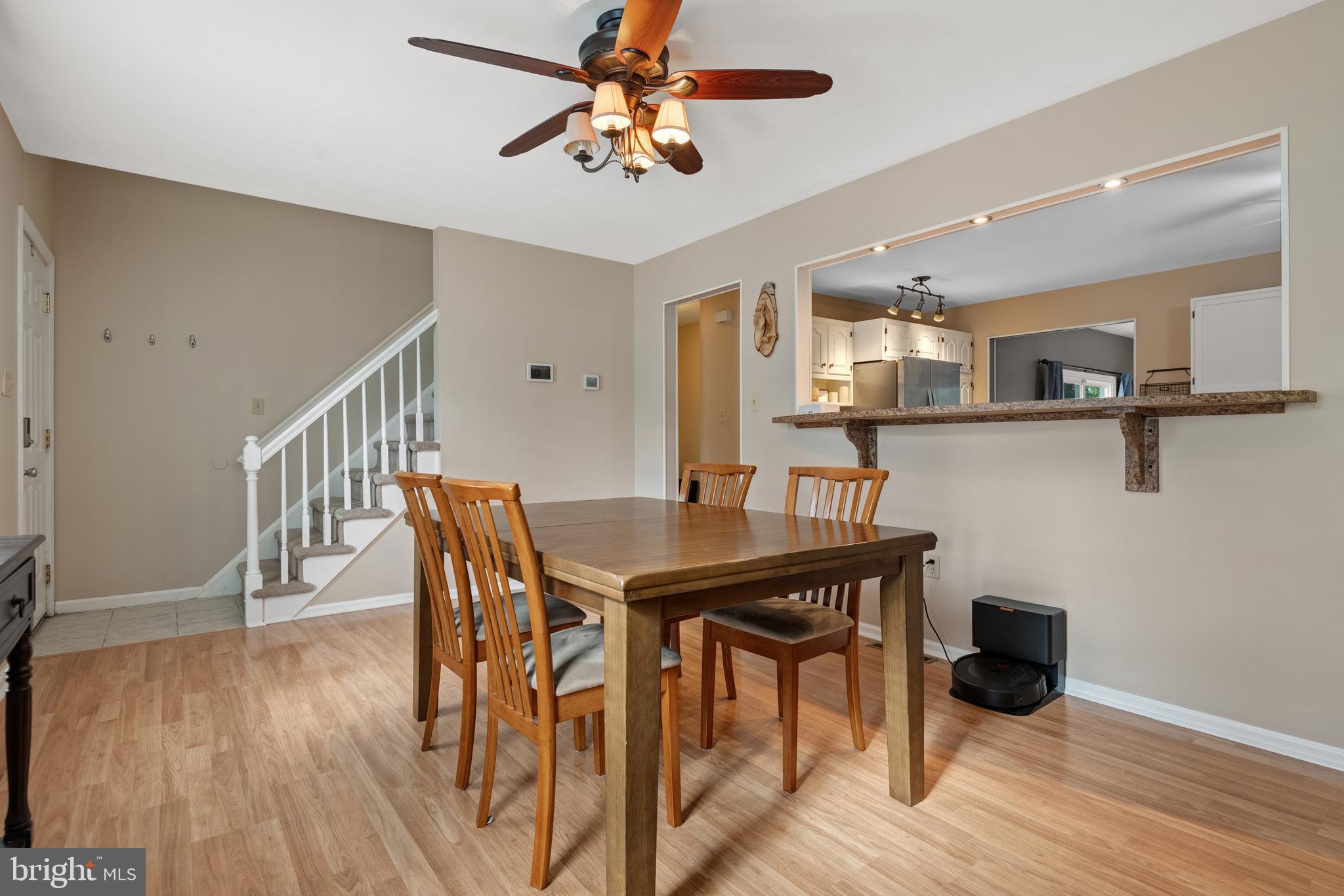 JEFFERSON SQUARE - Residential