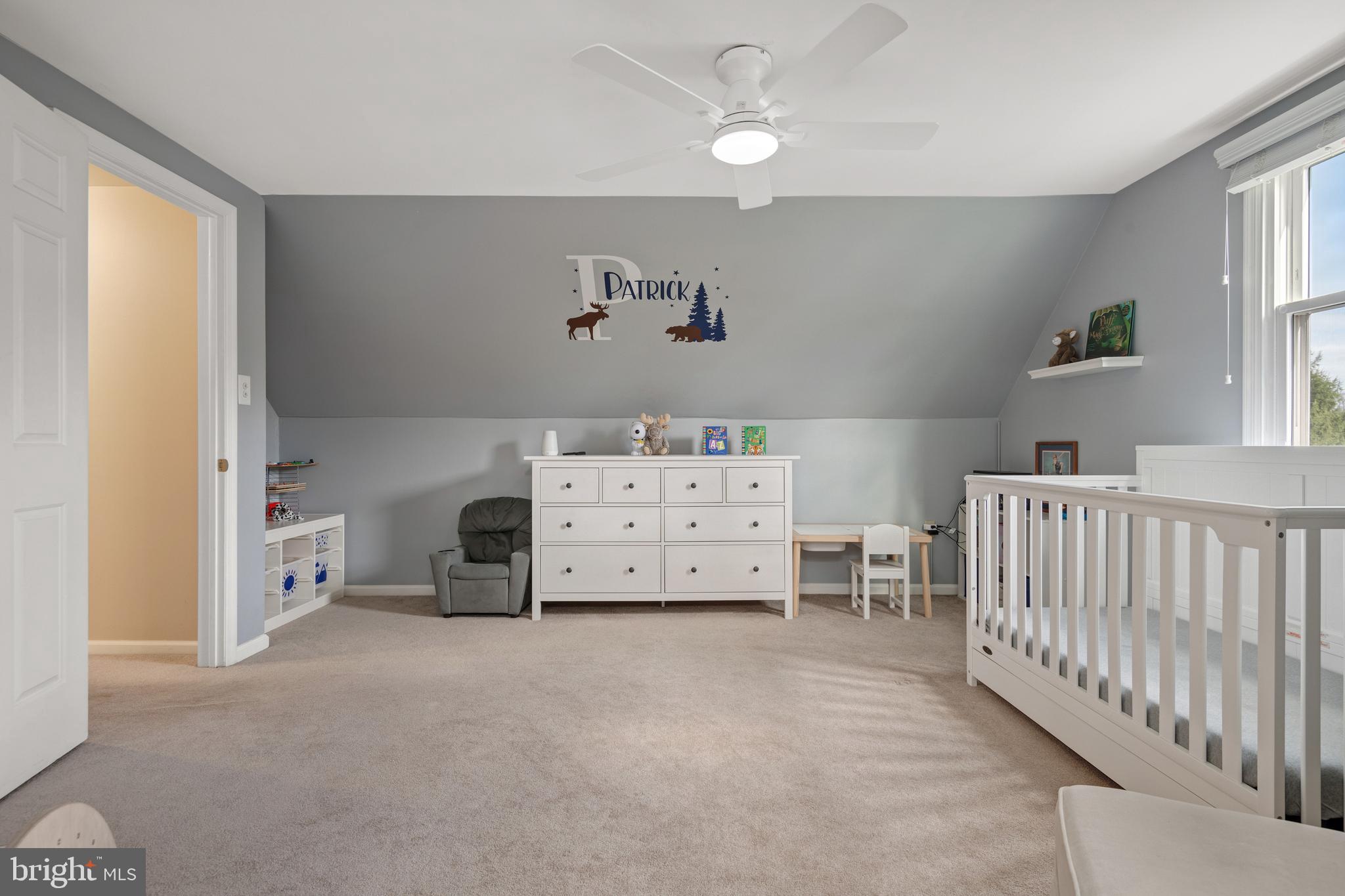 JEFFERSON SQUARE - Residential