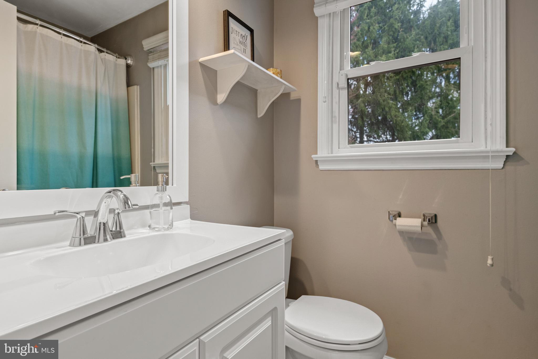 JEFFERSON SQUARE - Residential