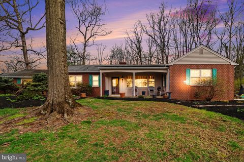 463 SMOKEPIPE ROAD SOUDERTON PA 18964