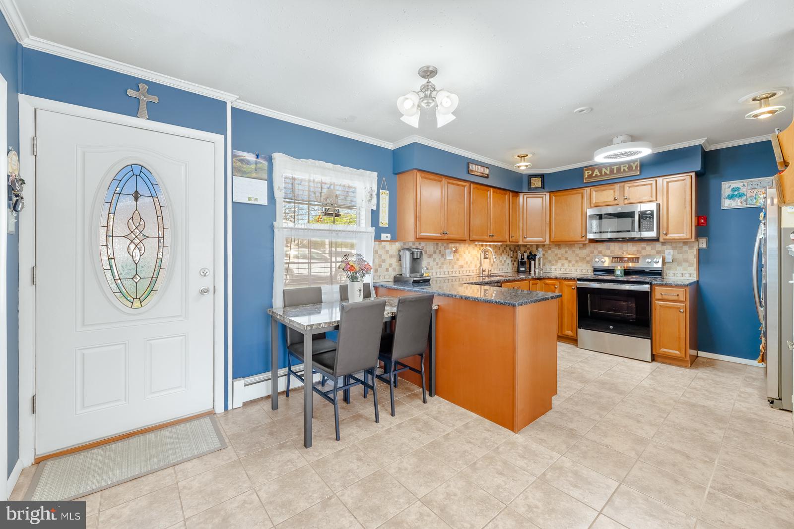 MAGNOLIA HILL - Residential