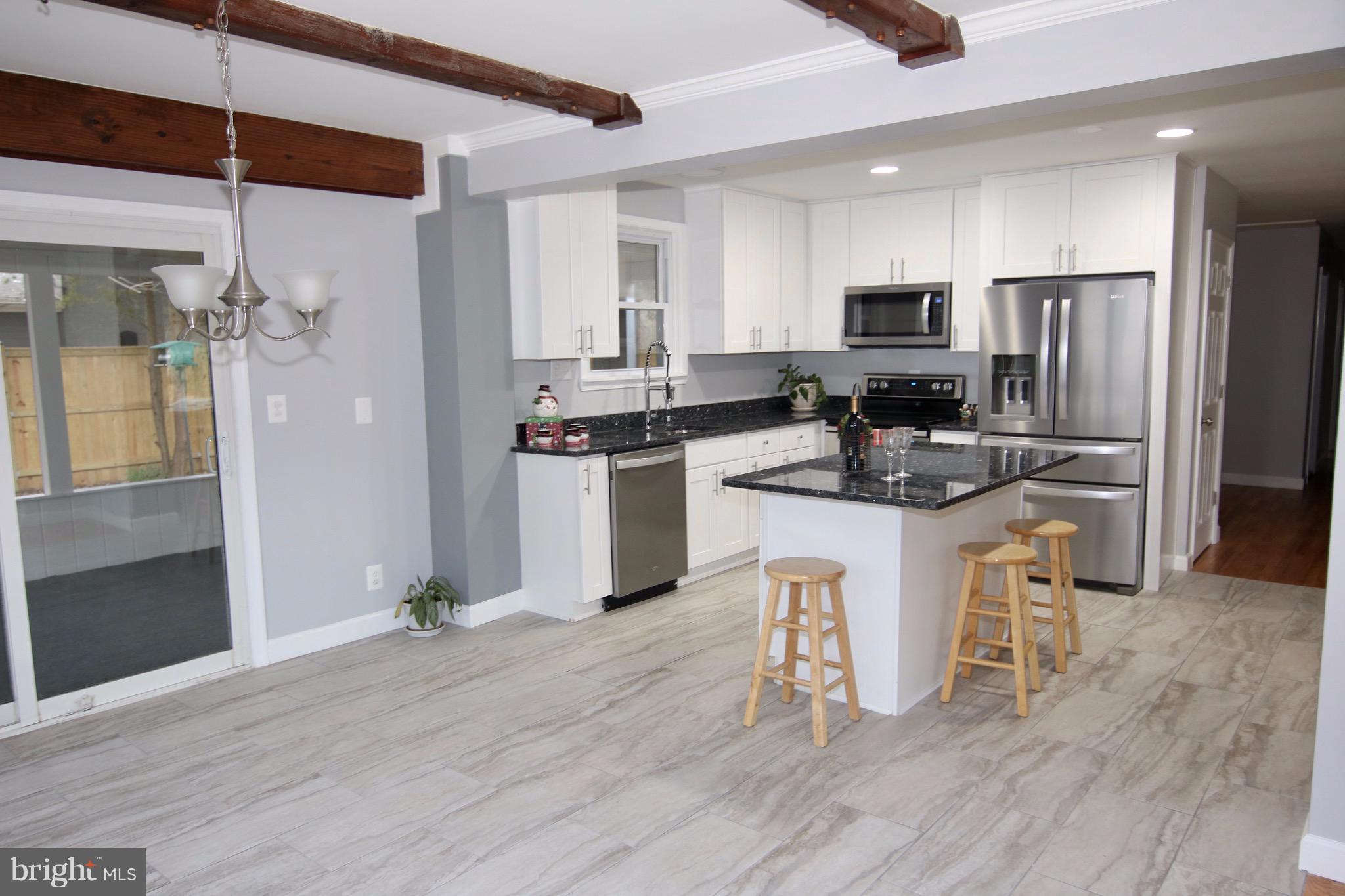 BEACON HILL - Residential