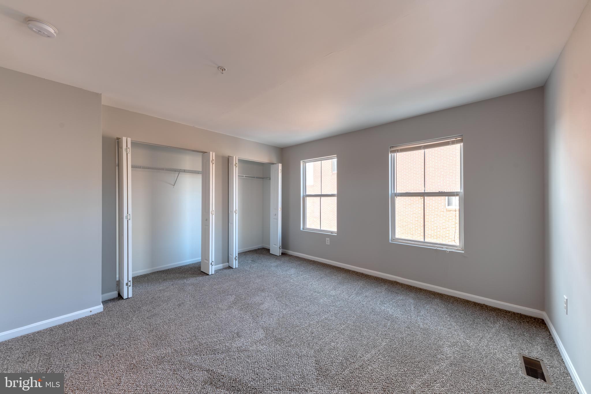 ATHENA SQUARE - Residential