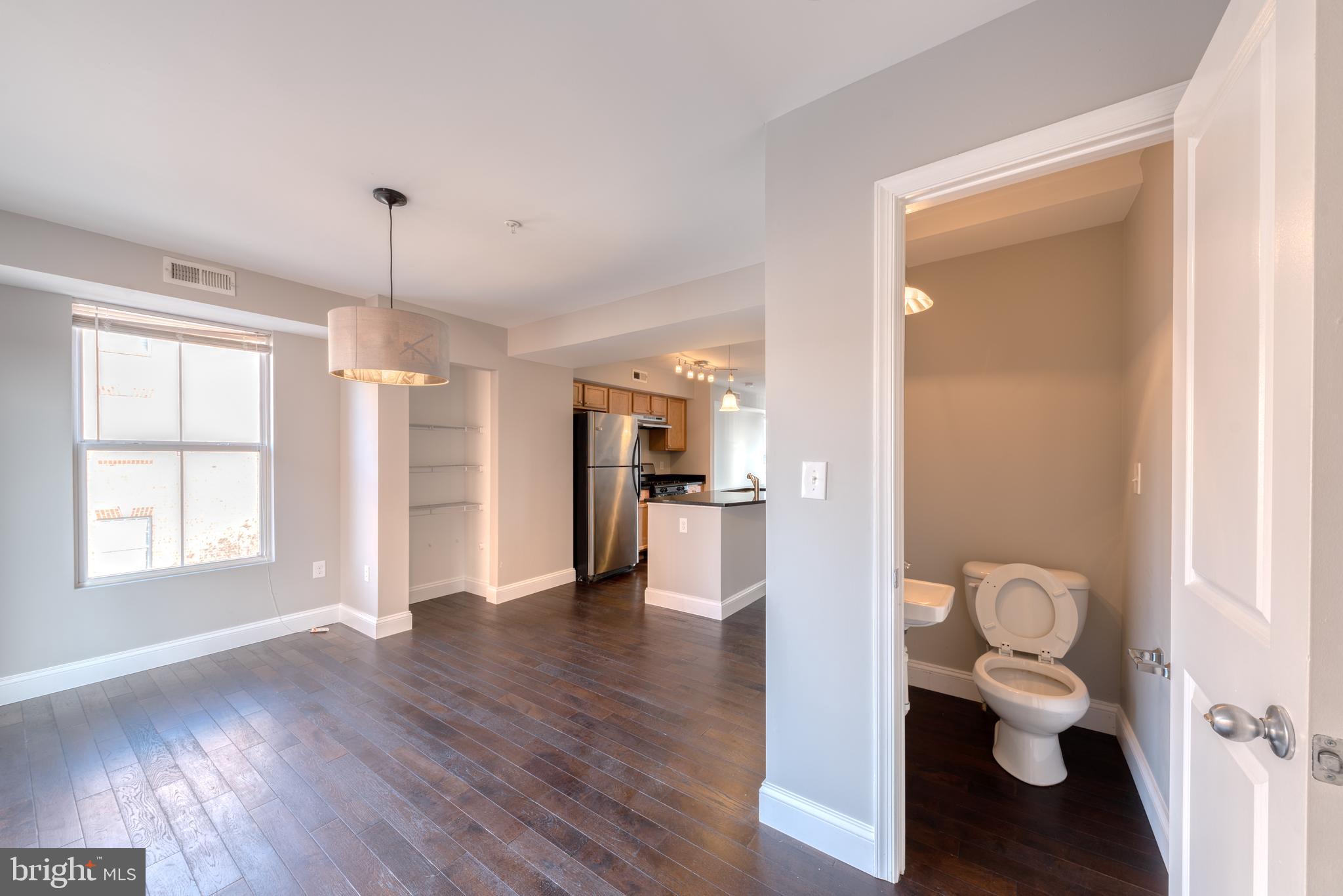 ATHENA SQUARE - Residential