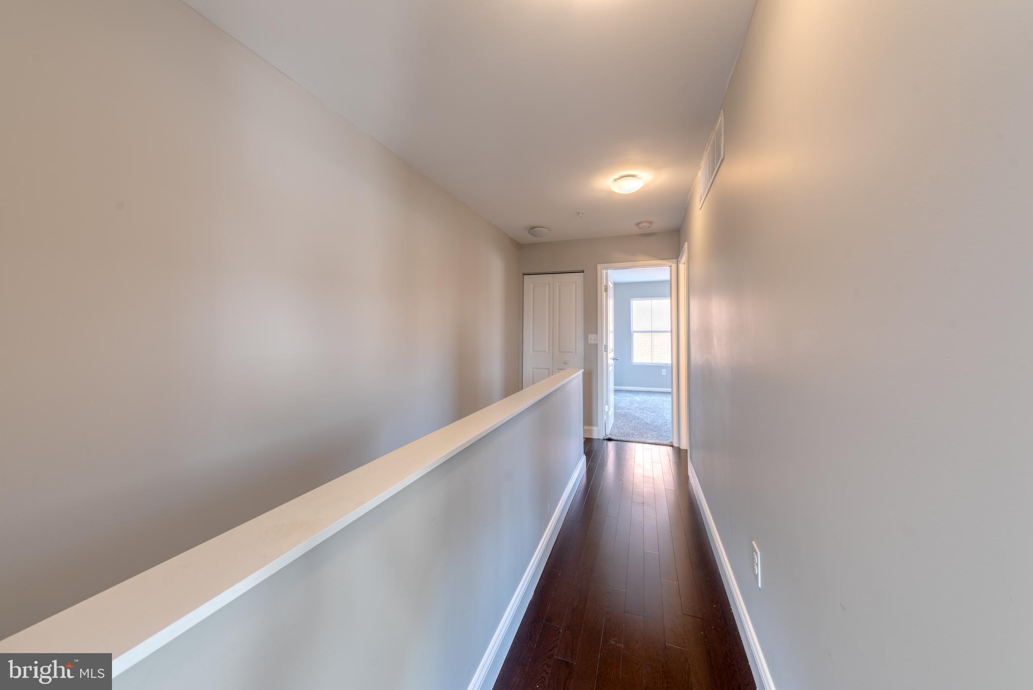 ATHENA SQUARE - Residential