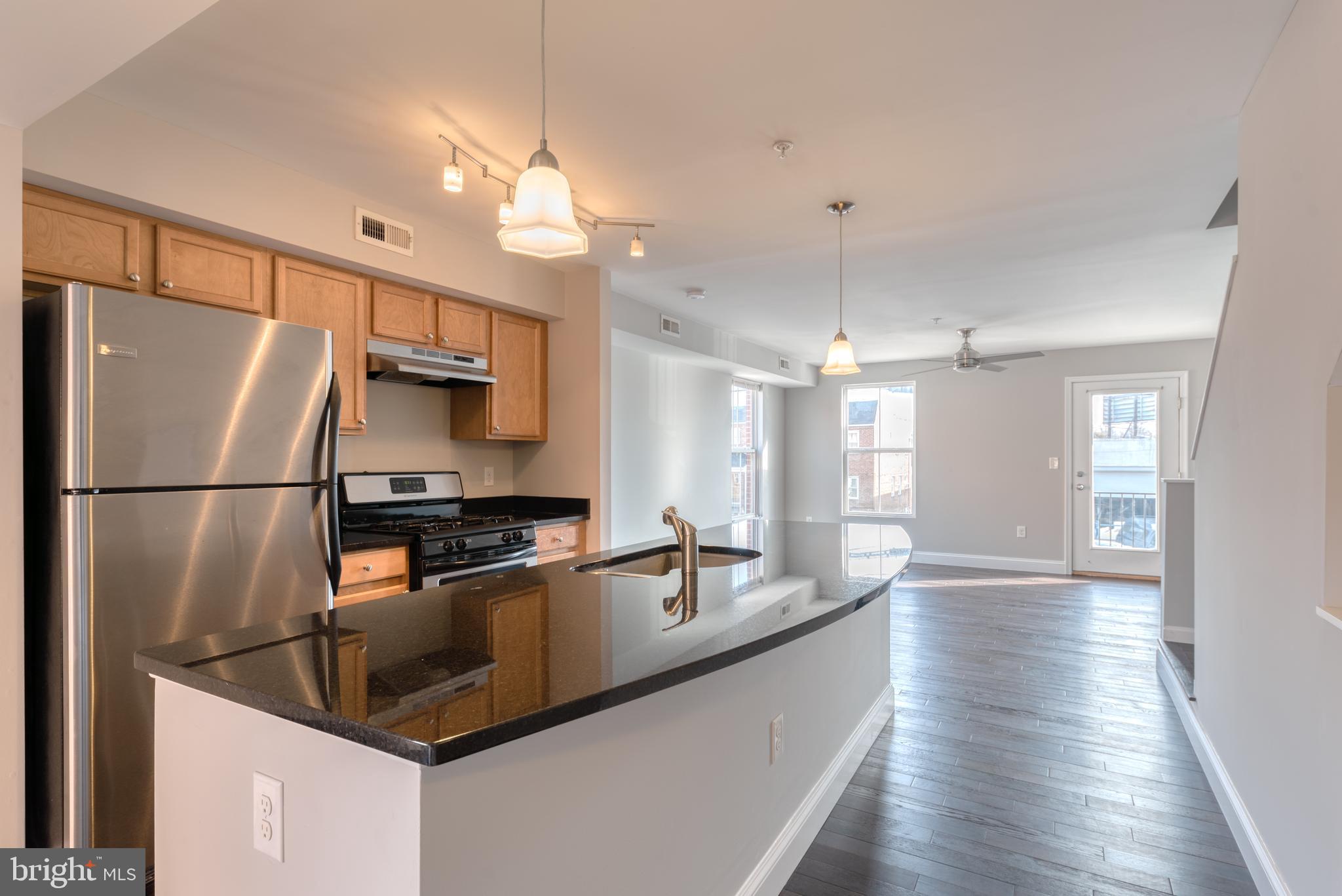 ATHENA SQUARE - Residential