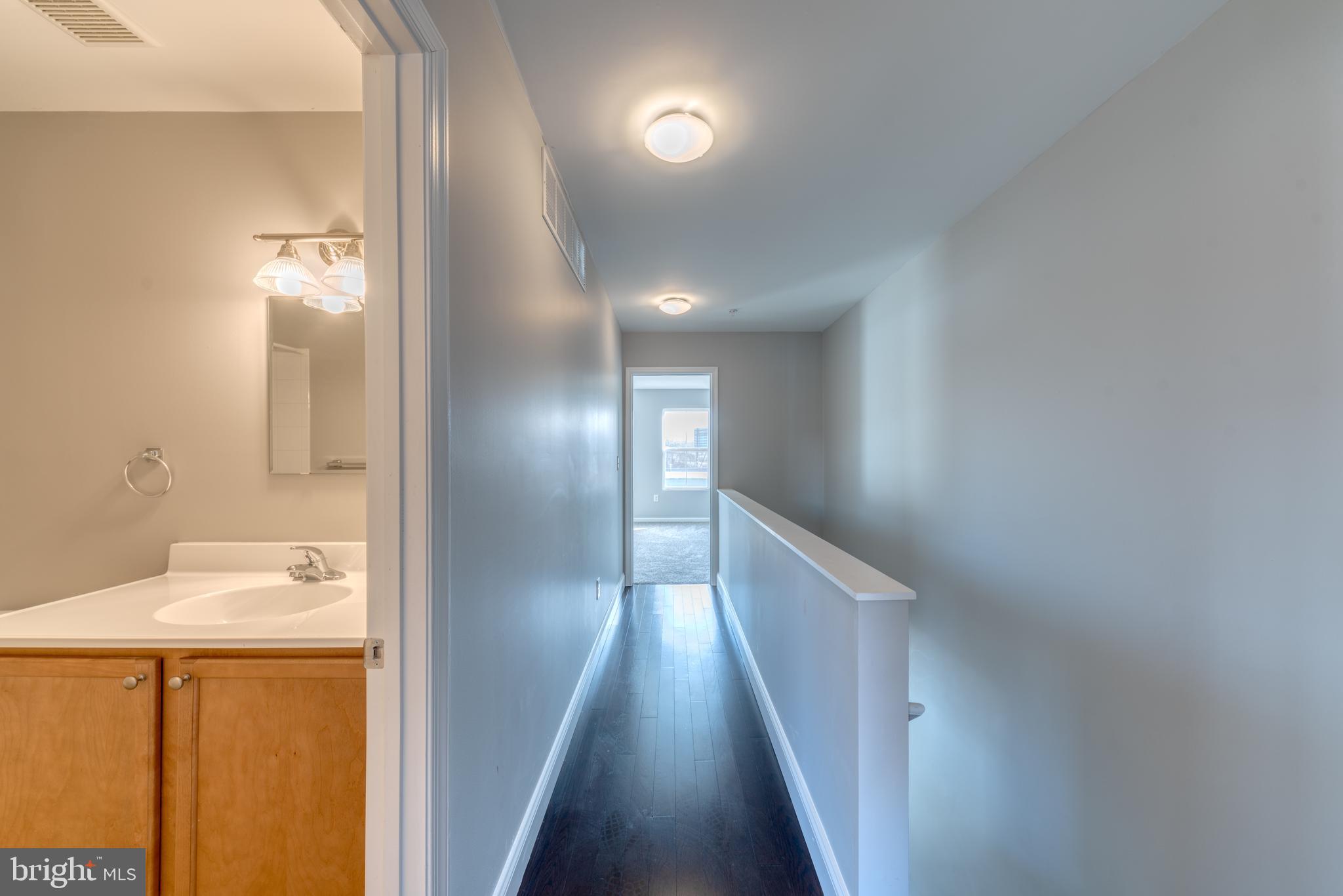 ATHENA SQUARE - Residential