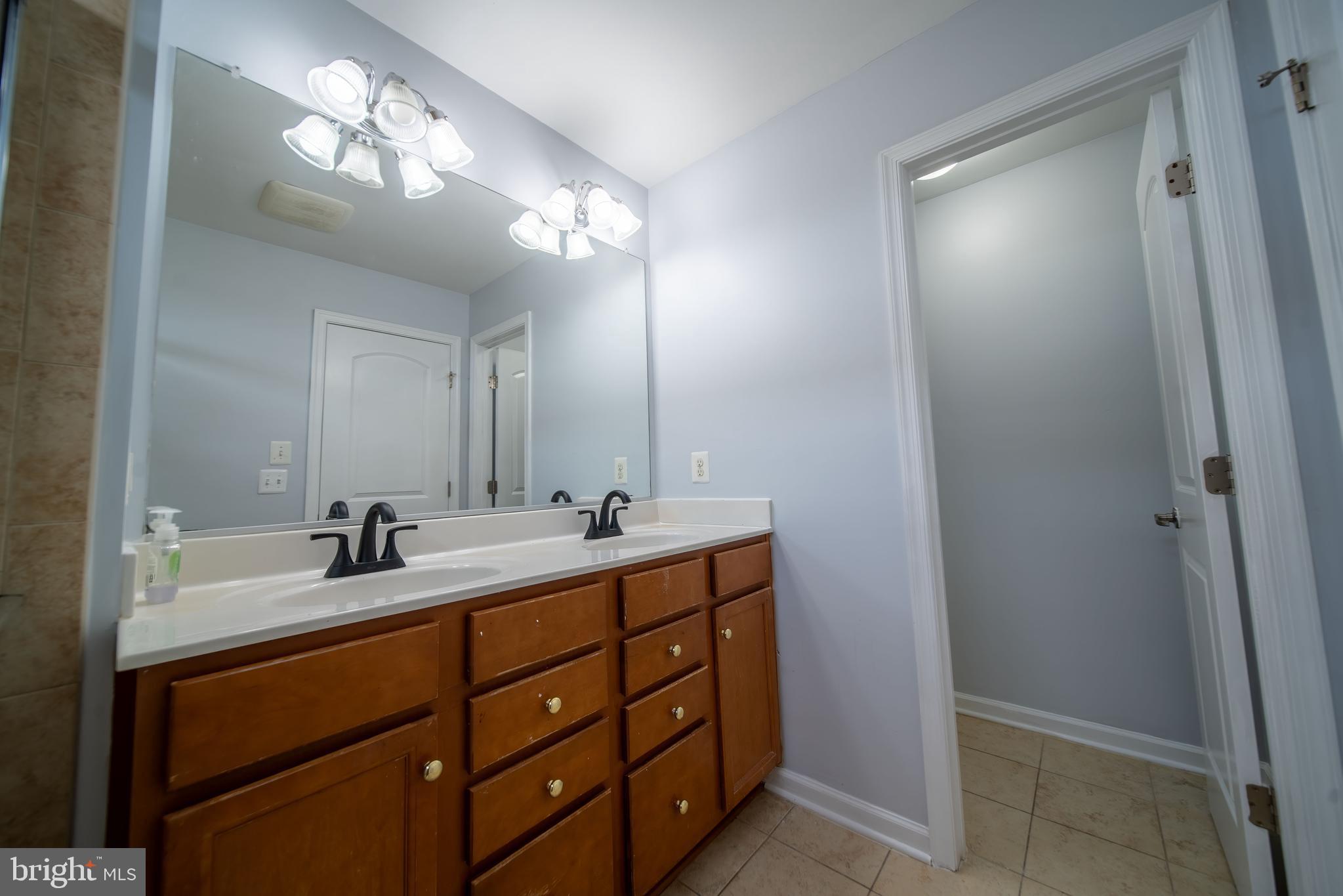 STILLHAVEN - Residential Lease