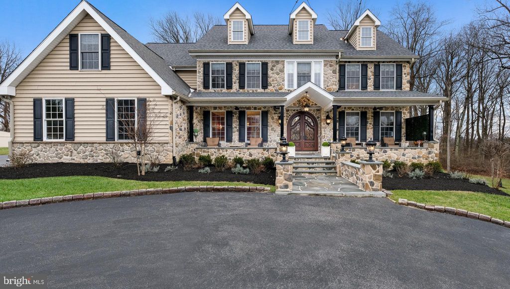 Photo of 94 Autumn Woods Lane, GLEN MILLS, PA 19342 (MLS # PADE2107928)
