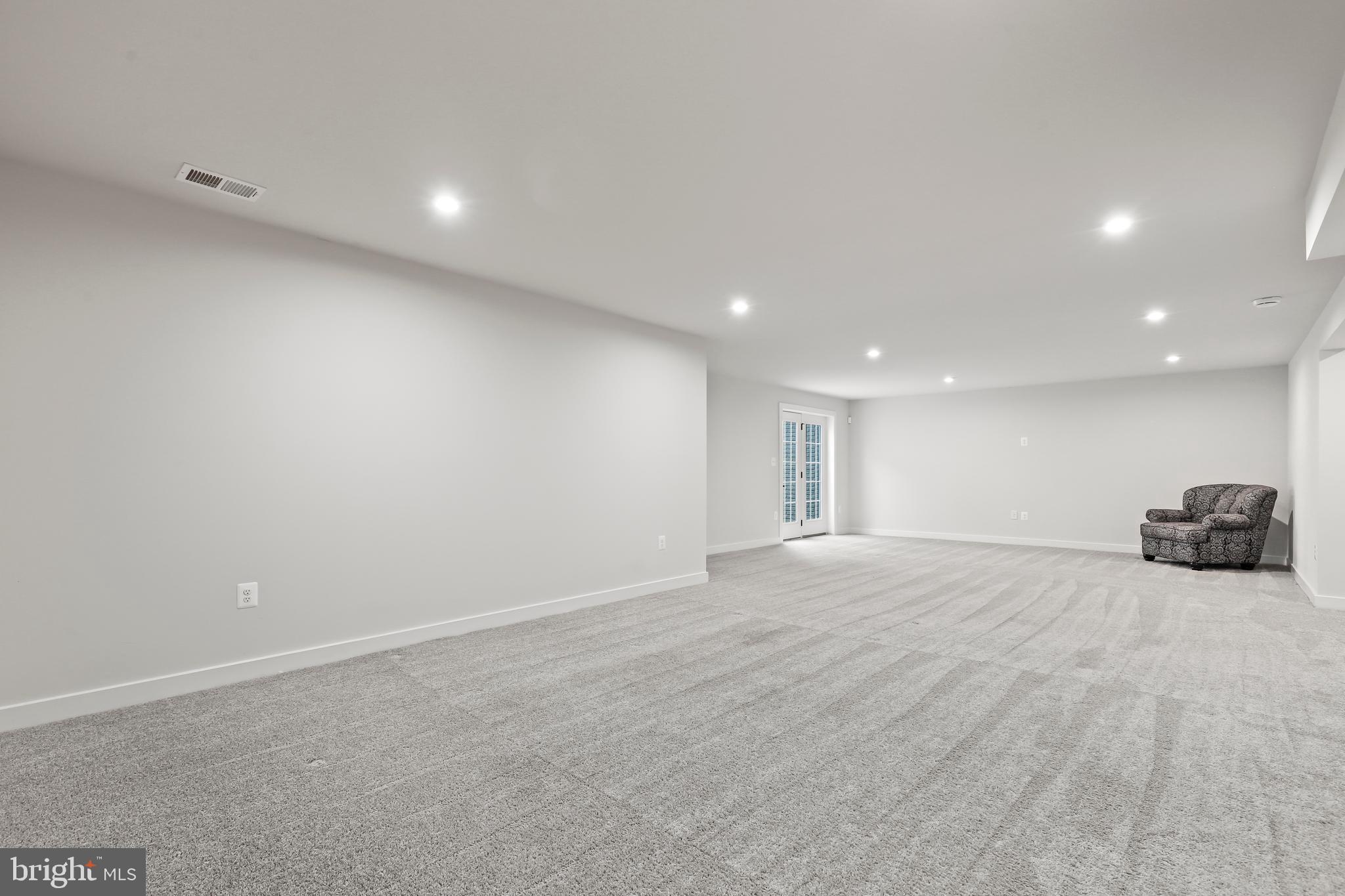 FAWN LAKE - Residential