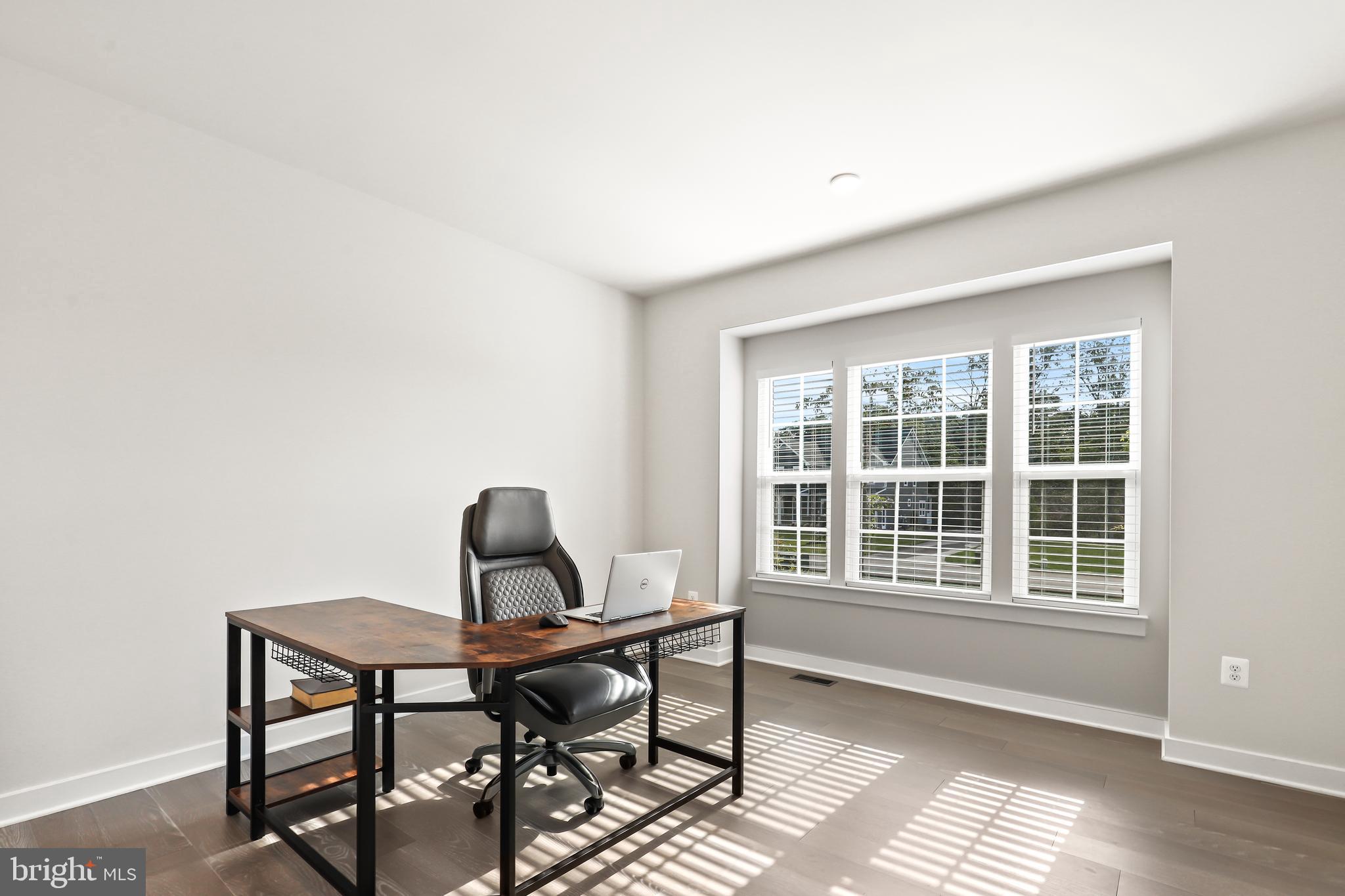 FAWN LAKE - Residential