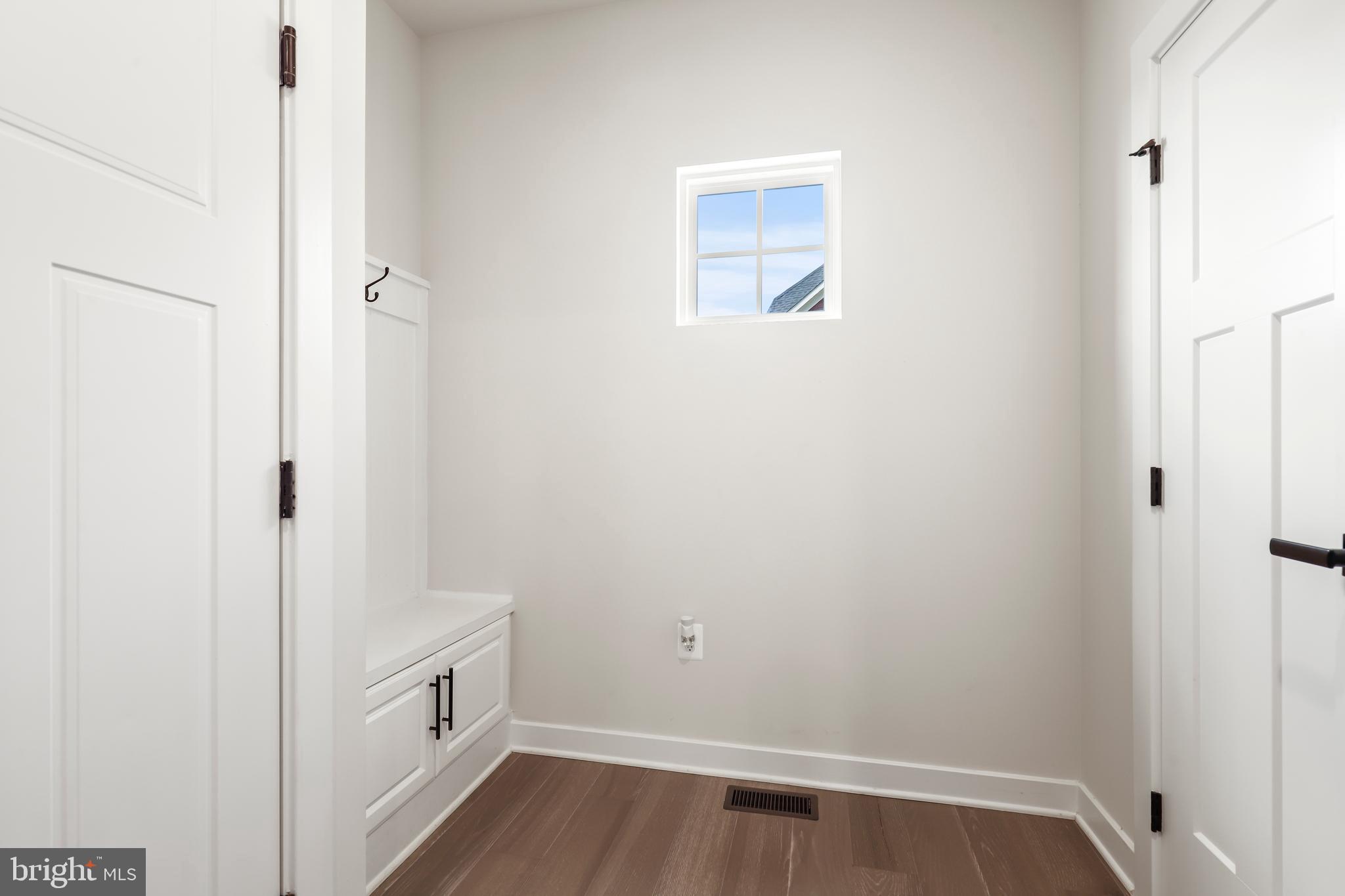 FAWN LAKE - Residential