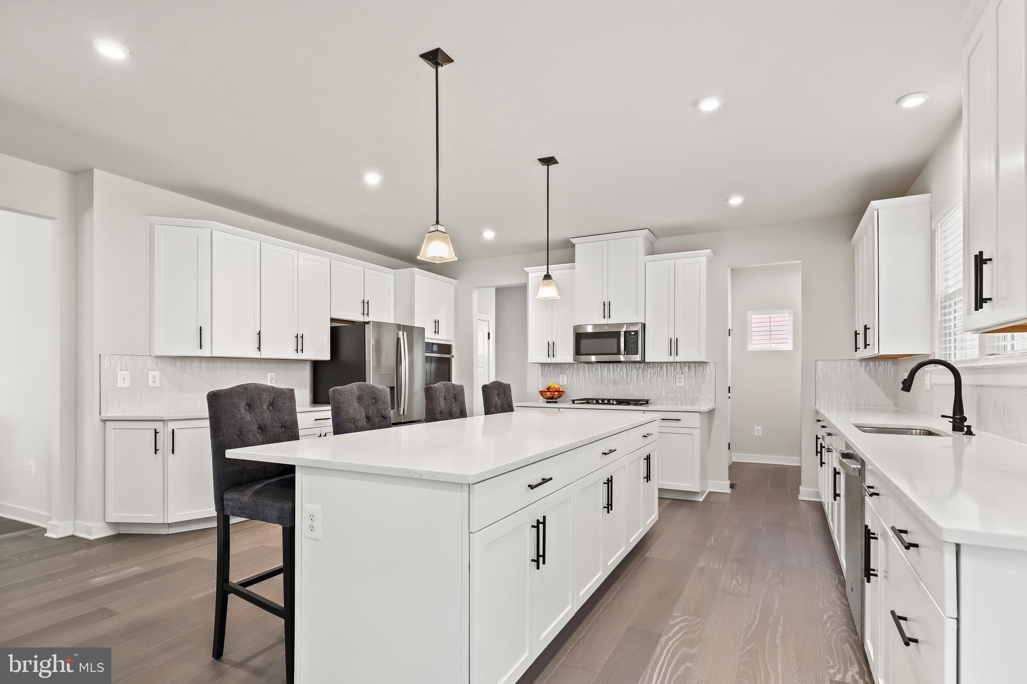 FAWN LAKE - Residential