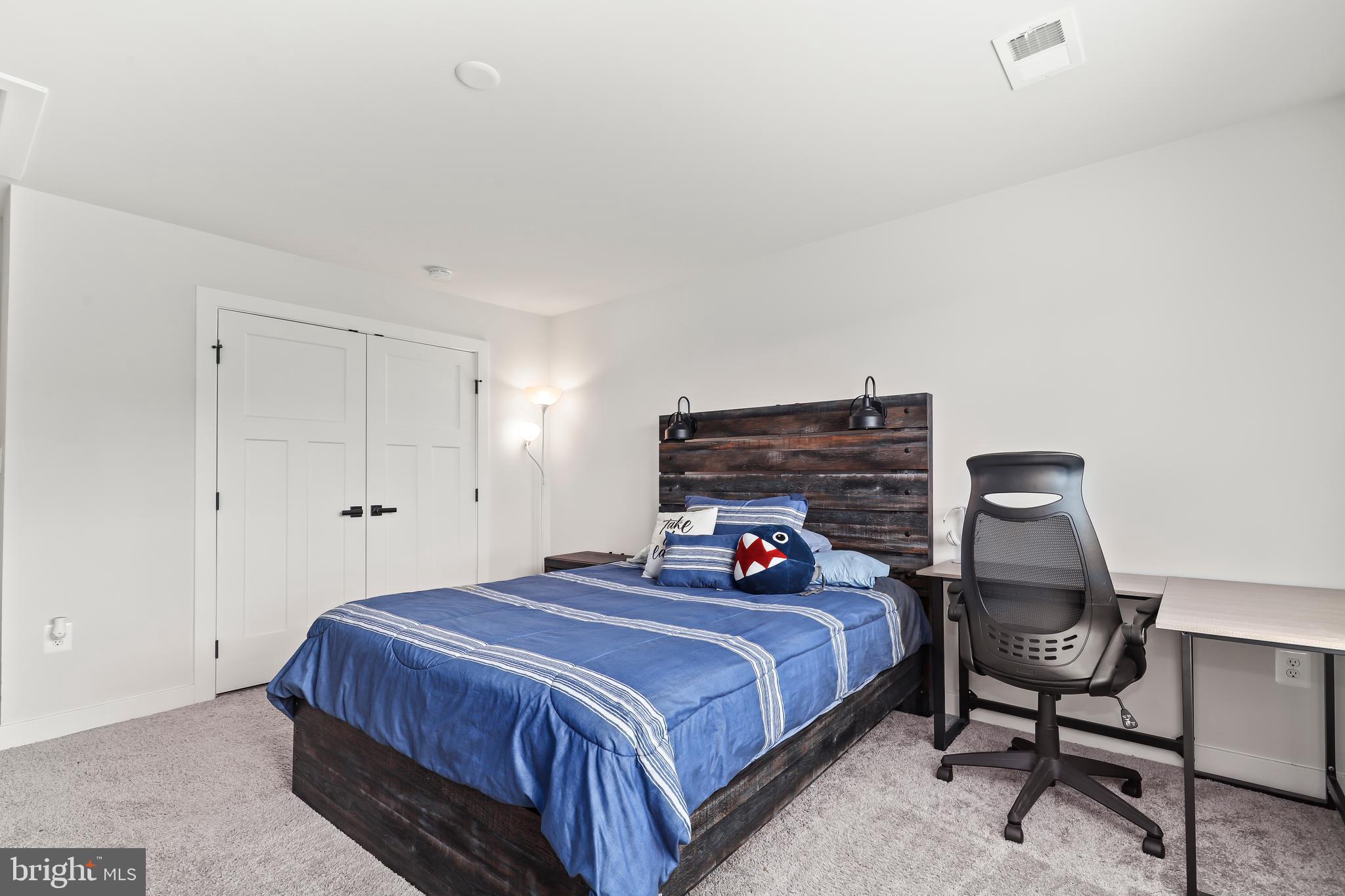 FAWN LAKE - Residential