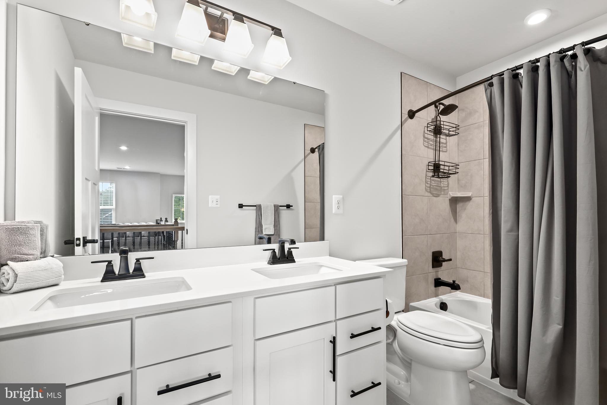 FAWN LAKE - Residential