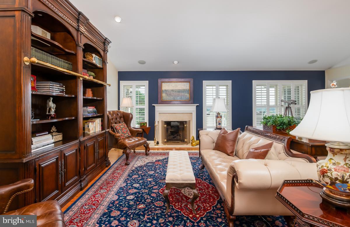 SUMMERFIELD AT ELVERSON - Residential