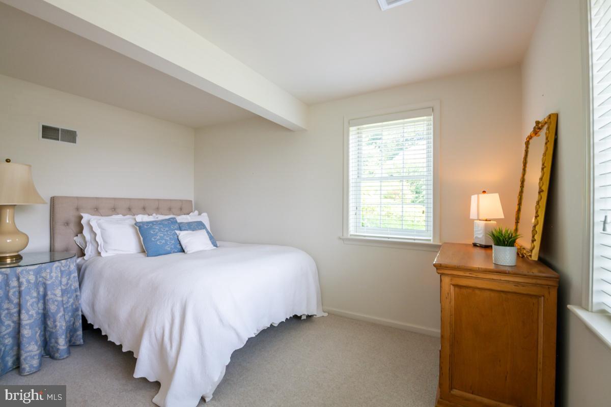 SUMMERFIELD AT ELVERSON - Residential