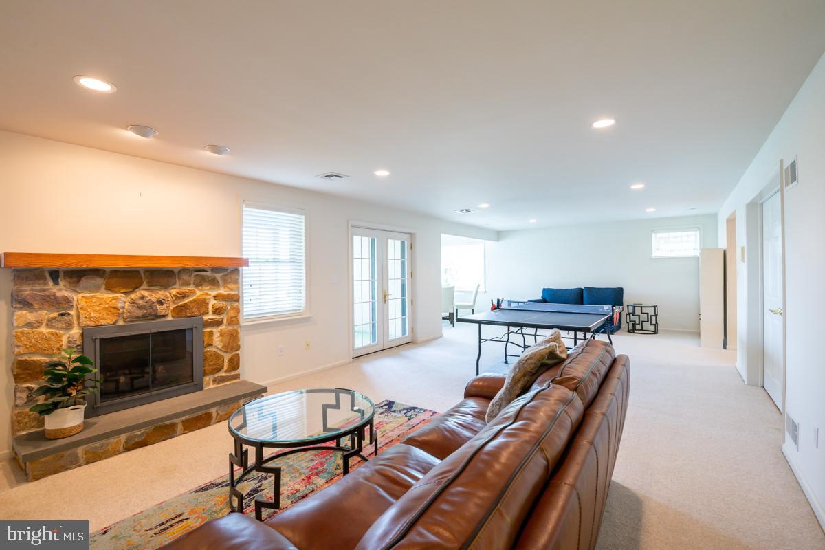 SUMMERFIELD AT ELVERSON - Residential