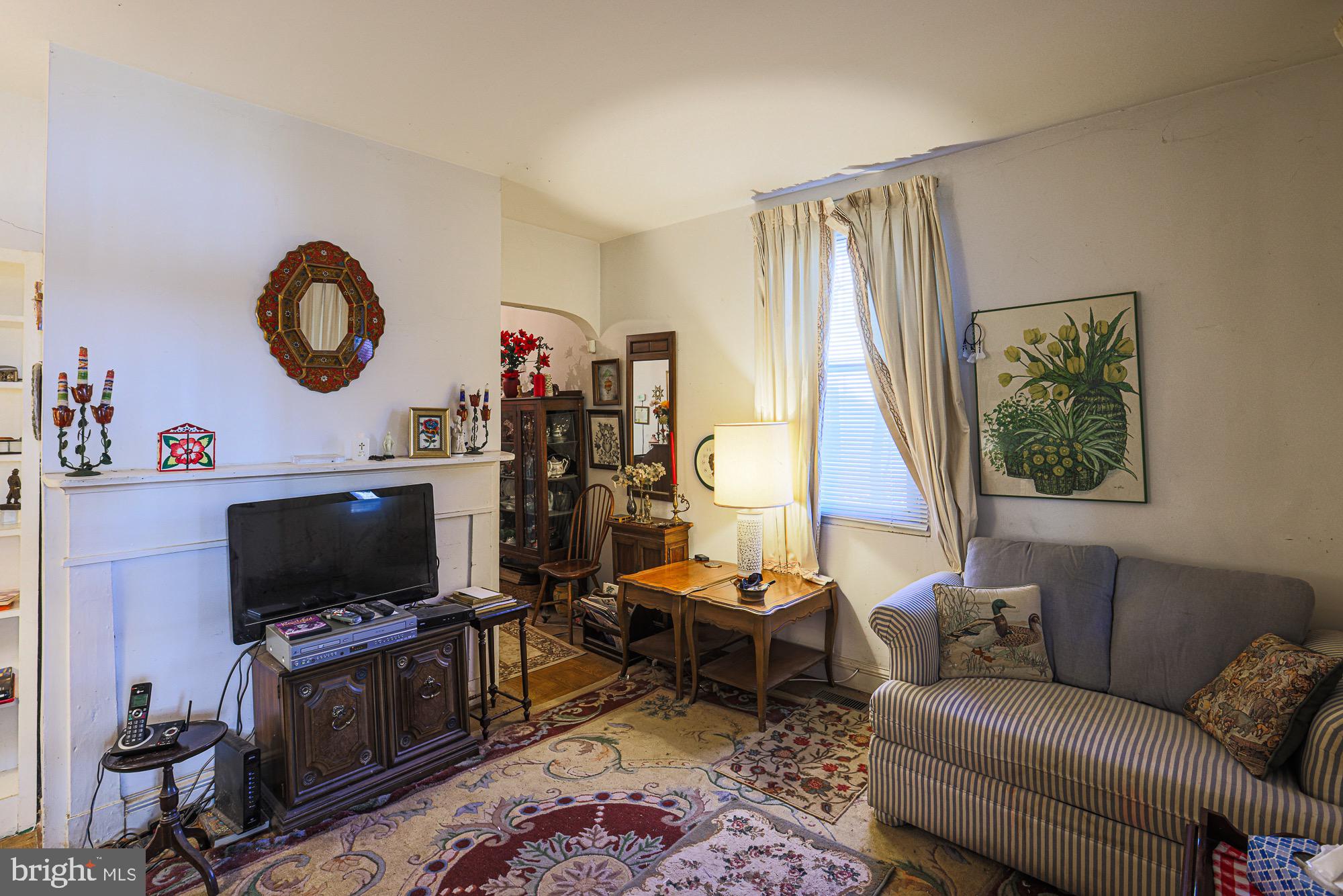 HAMPDEN HISTORIC DISTRICT - Residential