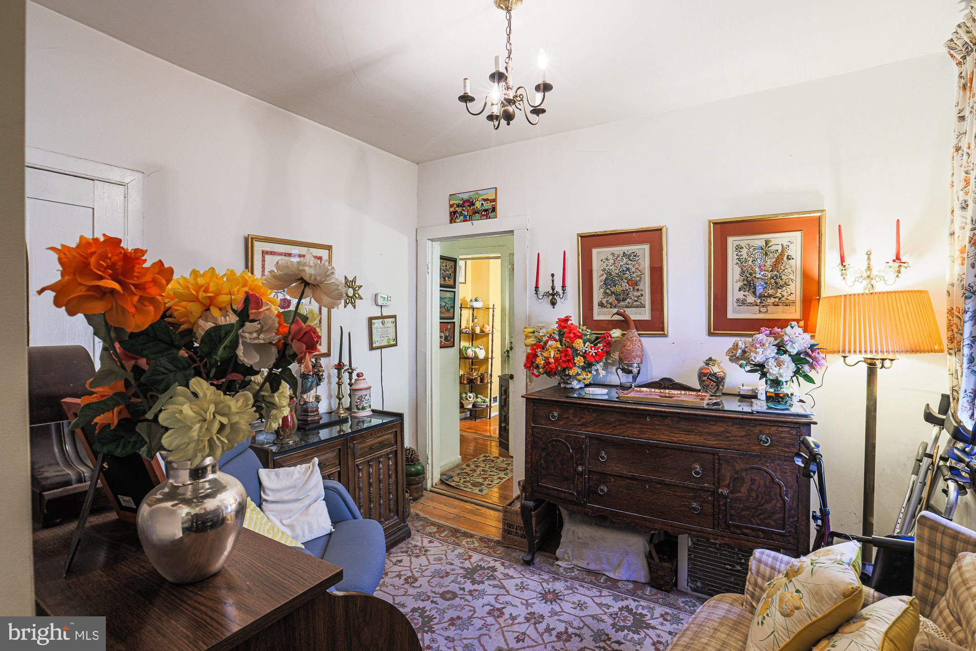 HAMPDEN HISTORIC DISTRICT - Residential