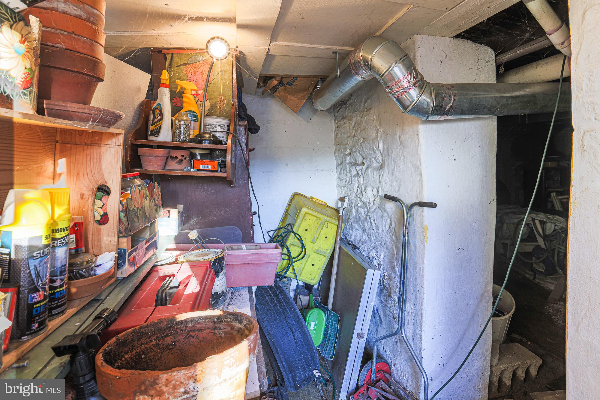 HAMPDEN HISTORIC DISTRICT - Residential