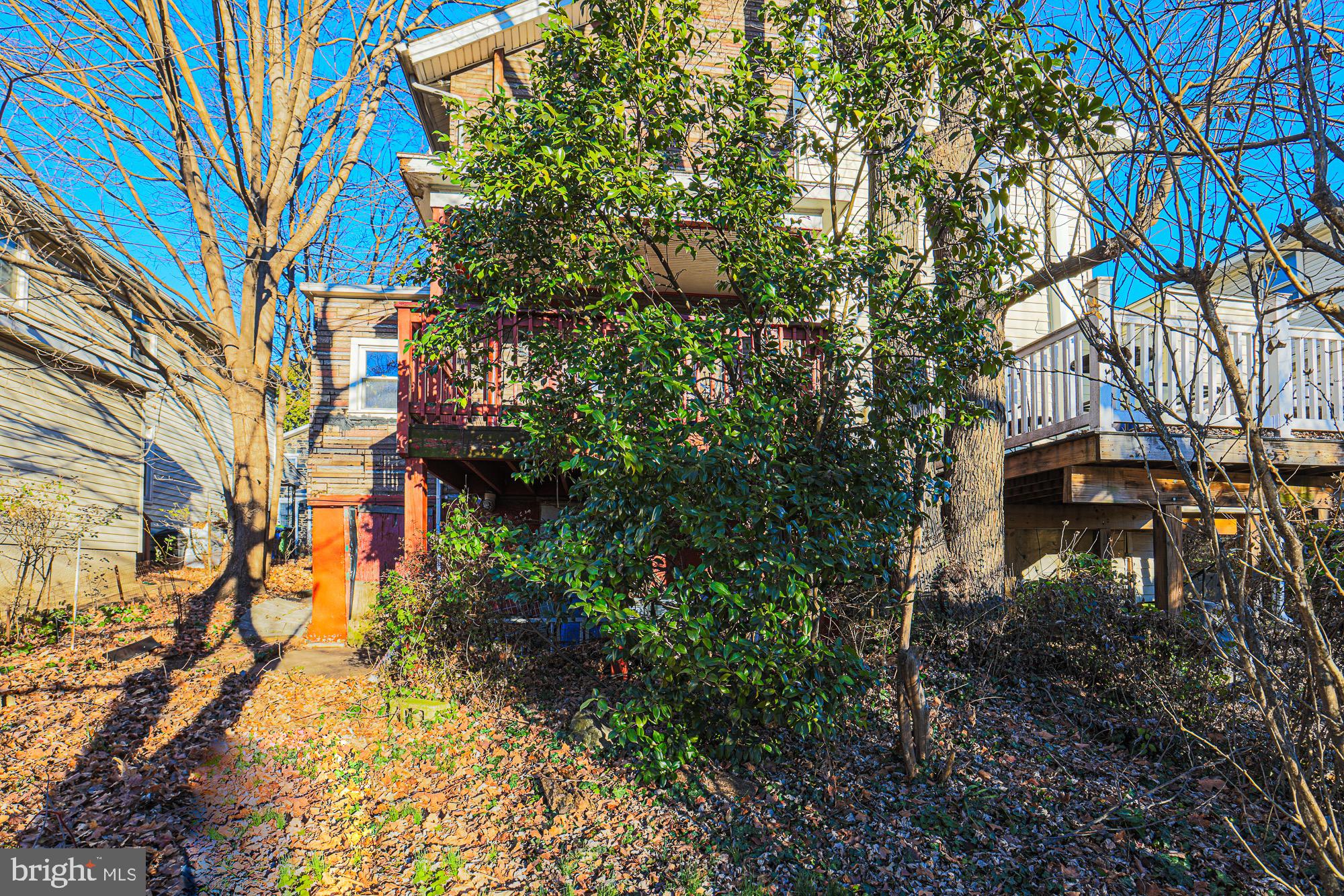 HAMPDEN HISTORIC DISTRICT - Residential