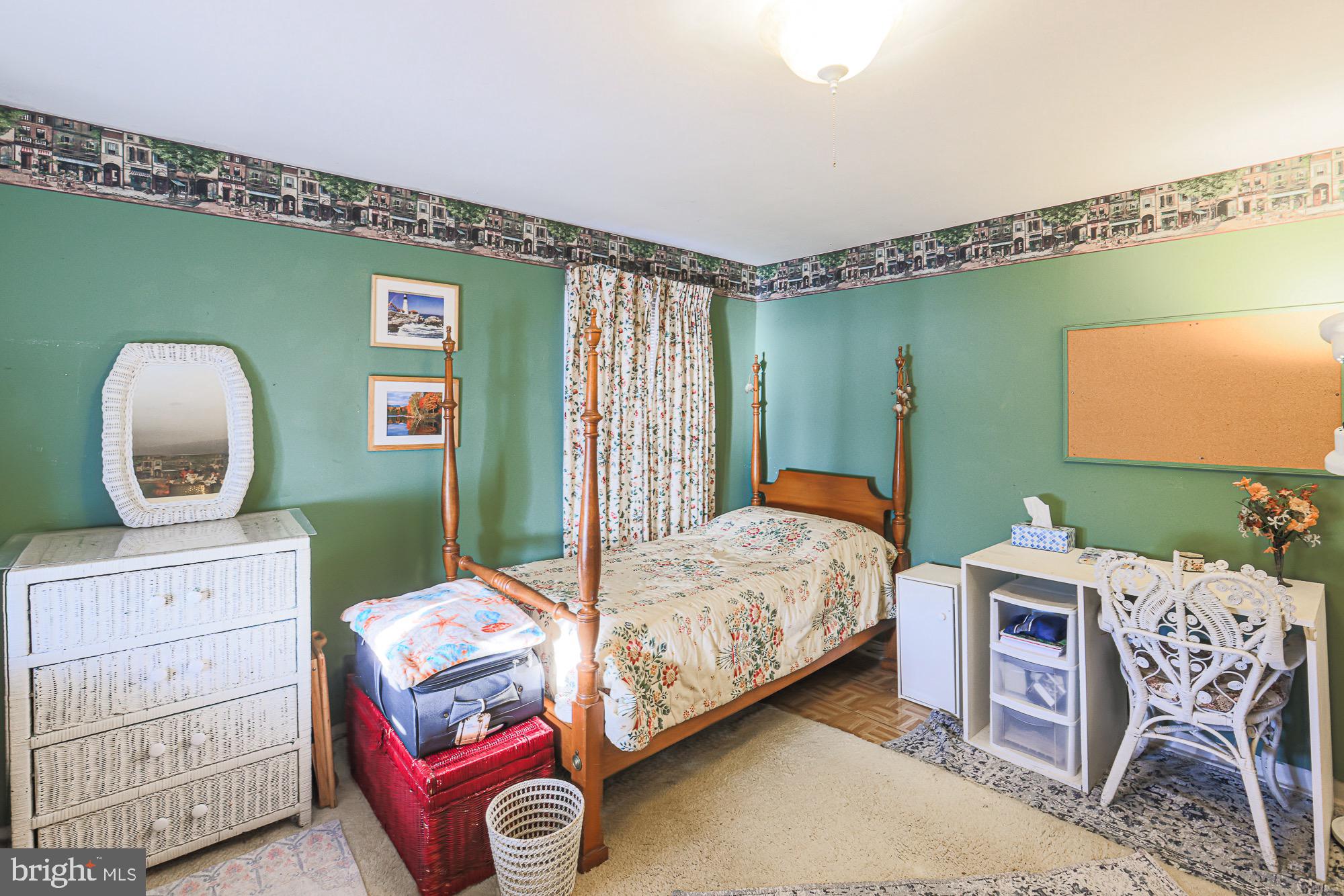 HAMPDEN HISTORIC DISTRICT - Residential