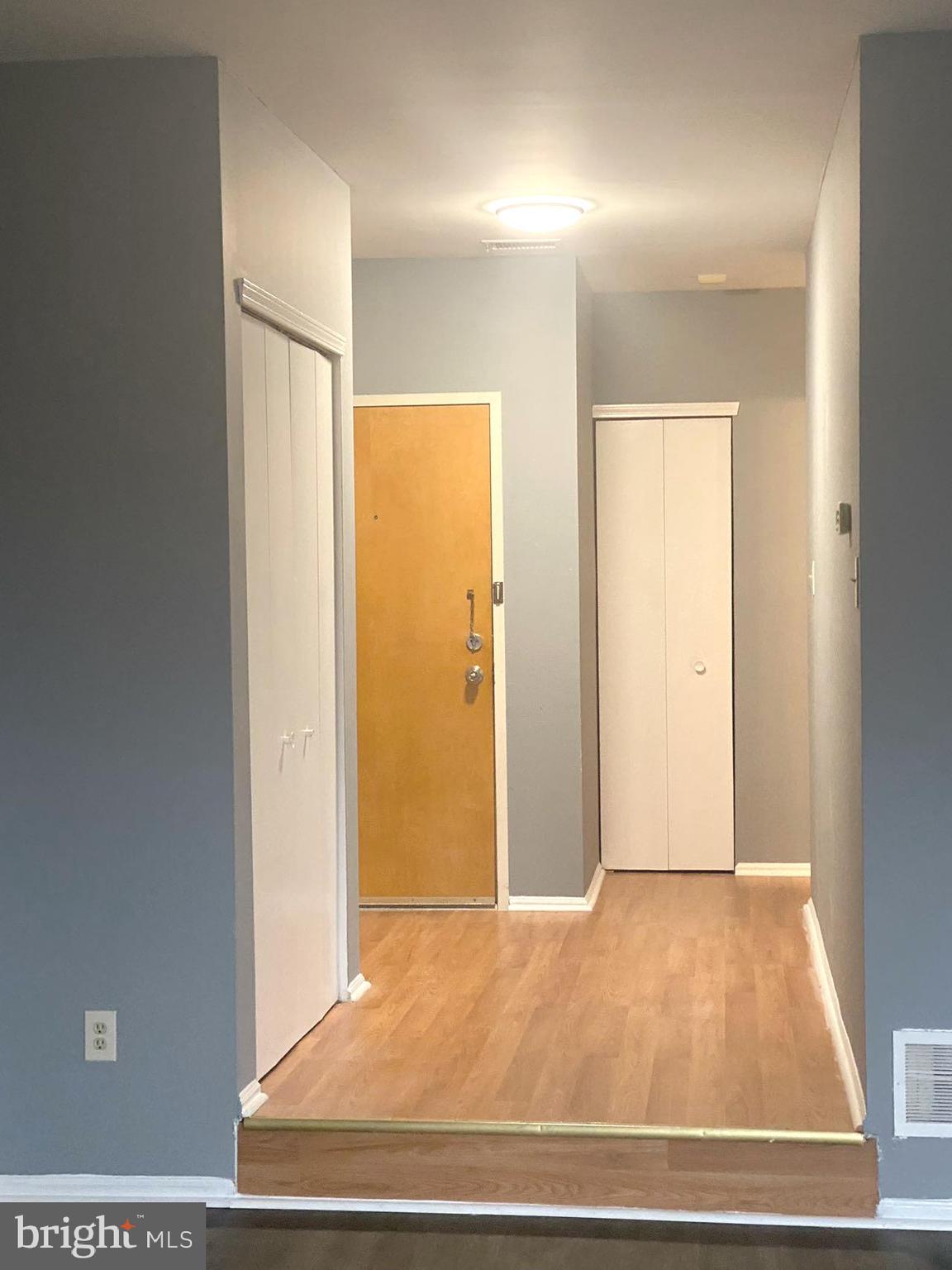 CAROUSEL STATION - Residential