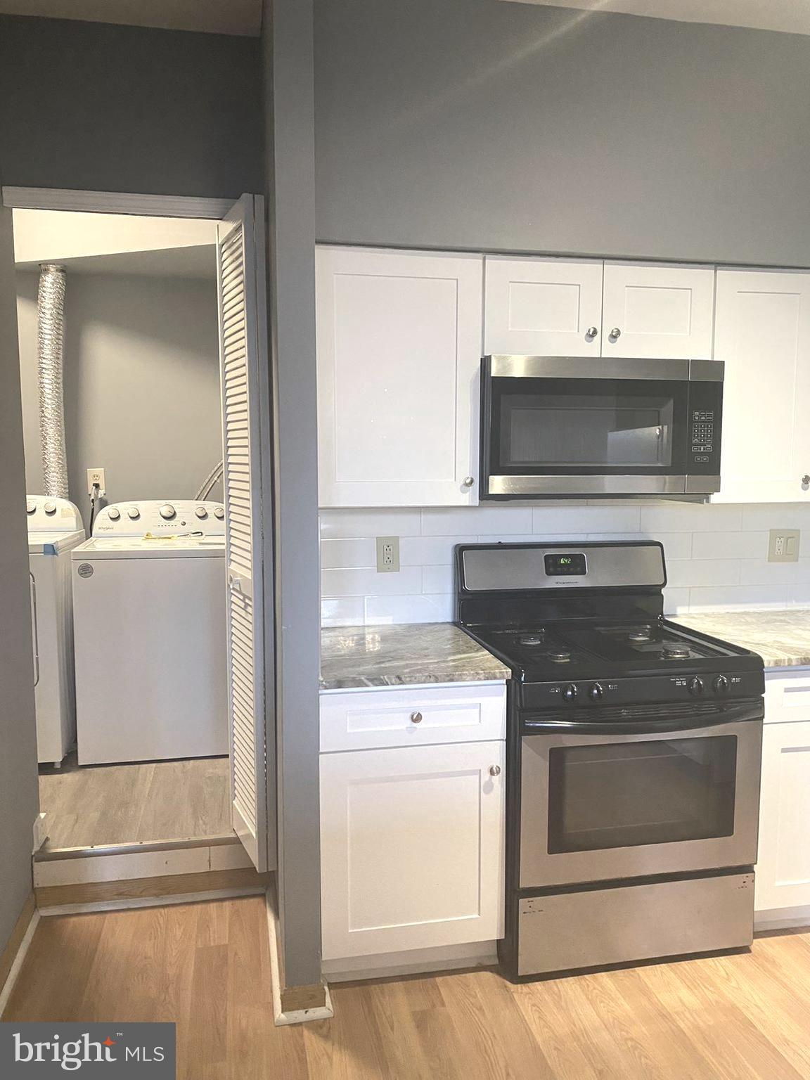 CAROUSEL STATION - Residential