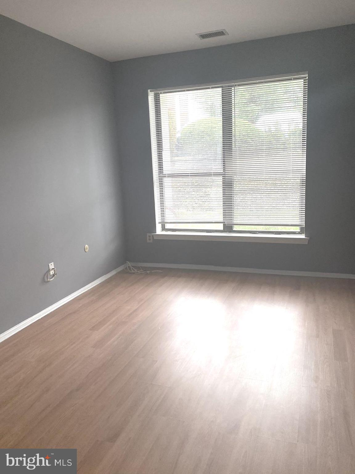 CAROUSEL STATION - Residential